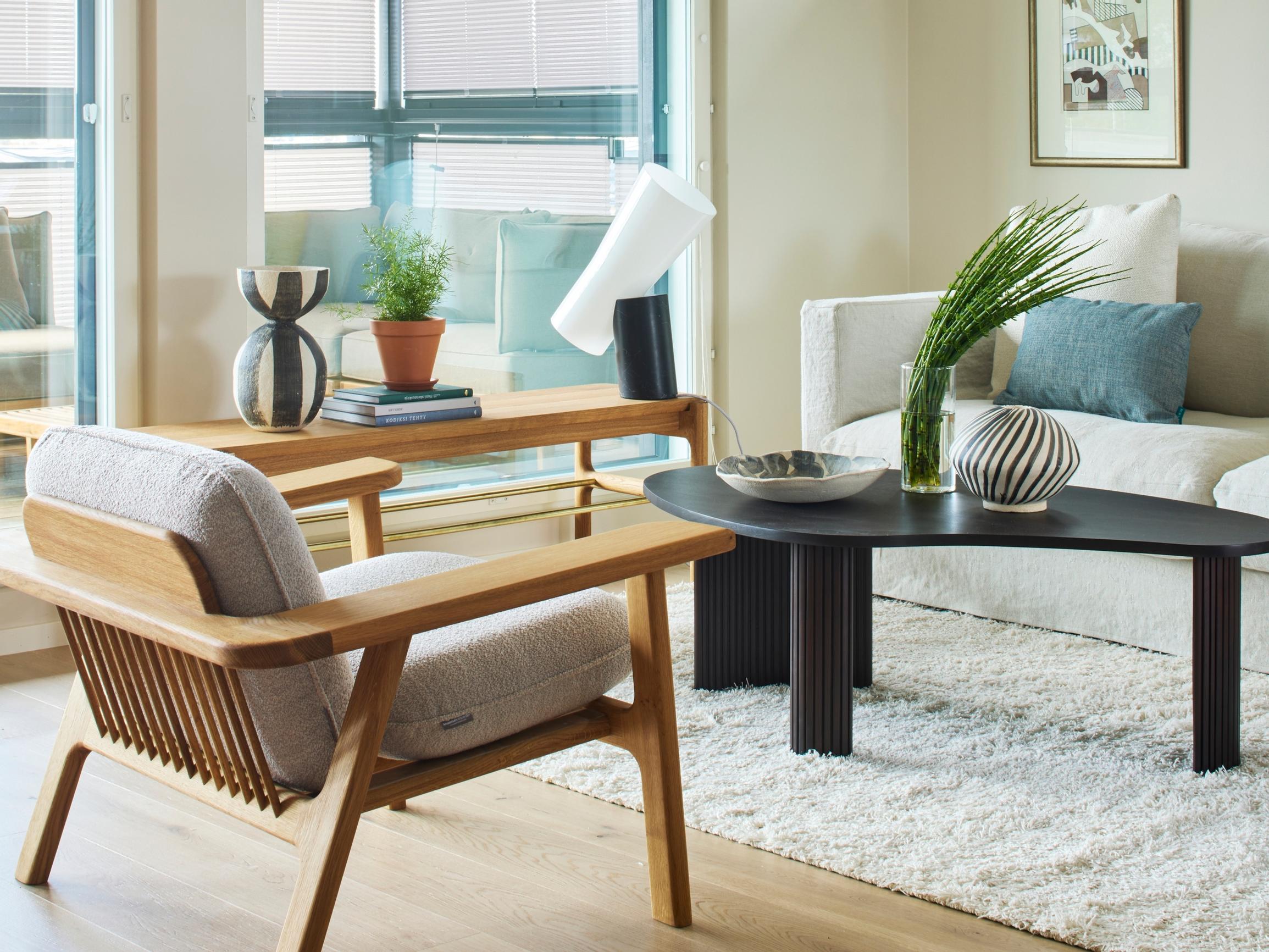 Hiljaista luksusta! Loviisan asuntomessuille rakennettu Iso maininki viehättää ajattomalla tunnelmallaan