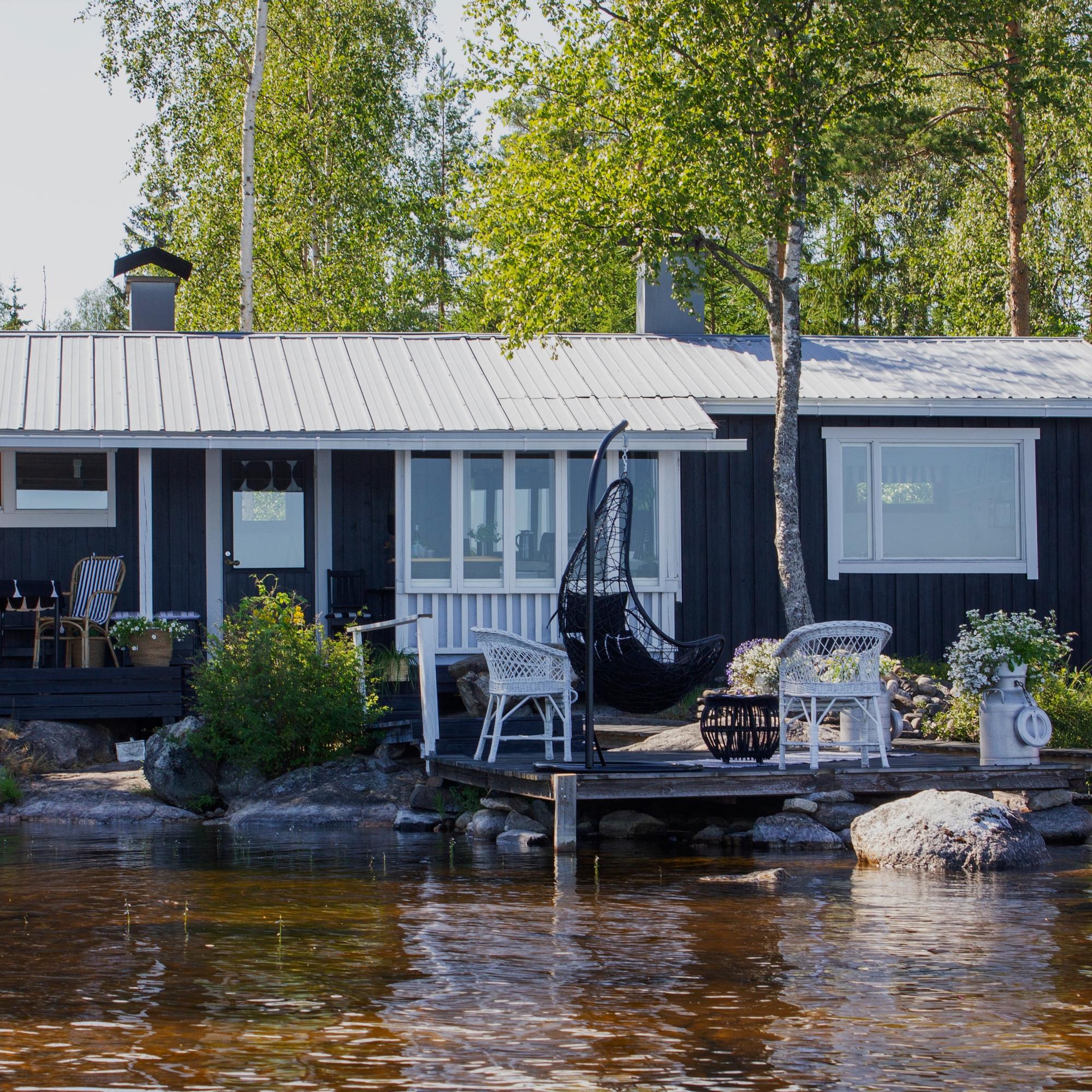 Haluatko mökkeillä ekologisesti? Ruksi listalta vielä kaksi yleistä haastetta: jätevesien käsittely ja liiallinen lämmitys