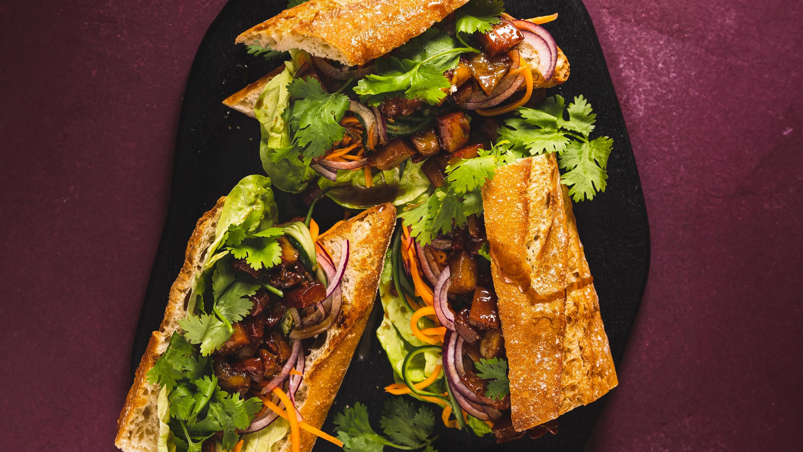 Bánh mì joulukinkusta – upota kinkun loppu maukkaisiin vietnamilaisiin patonkeihin