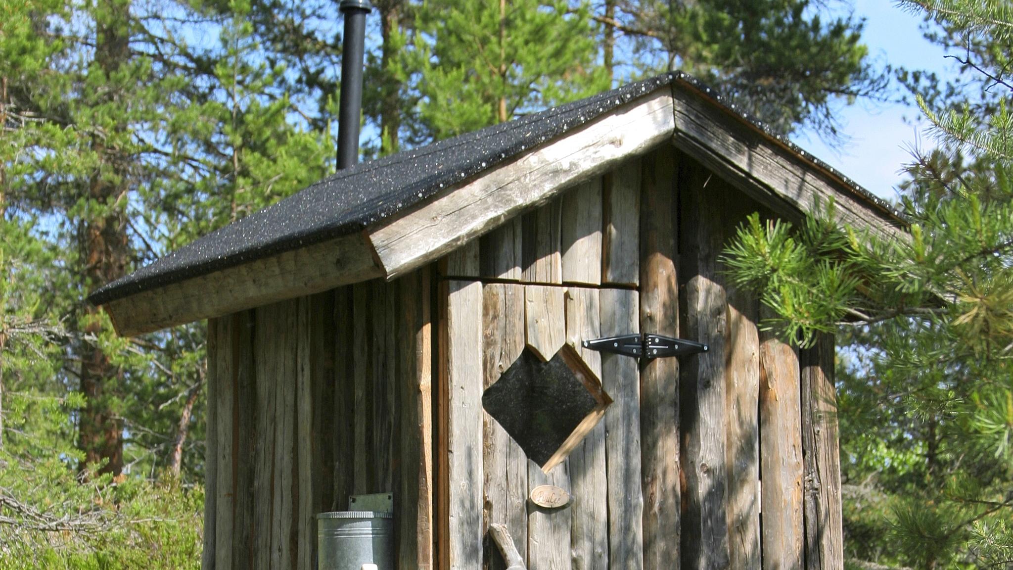 Ulkohuussin Historia Meid n M kki hurmaava-huussi-sisustuskuvia-j-senelt-leilakoistinen-styleroom