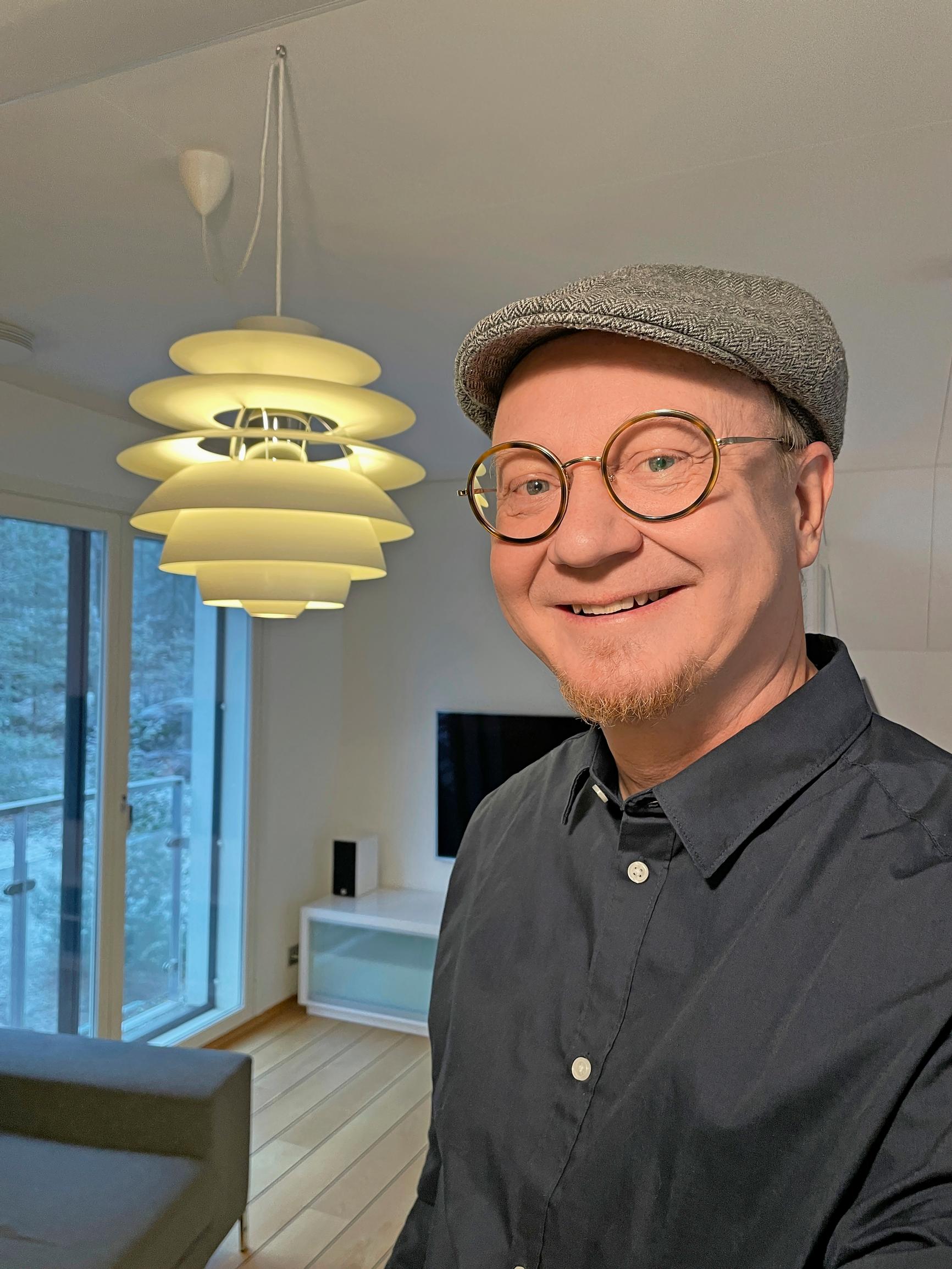 Mika Vehmas ja Snowball-valaisin