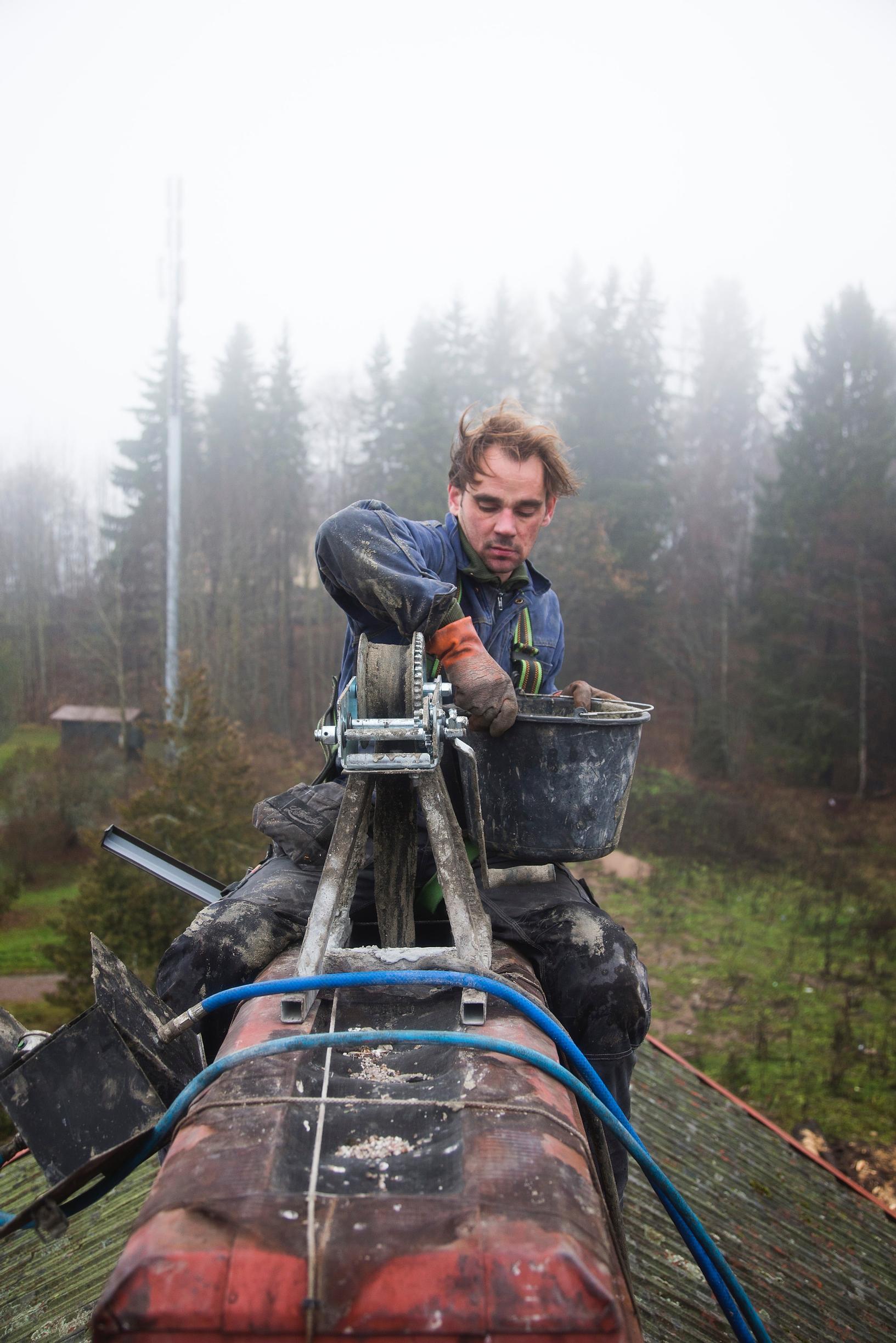 Hormin massaus pidentää piipun käyttöikää – näin työ toteutetaan ammattilaisen ottein