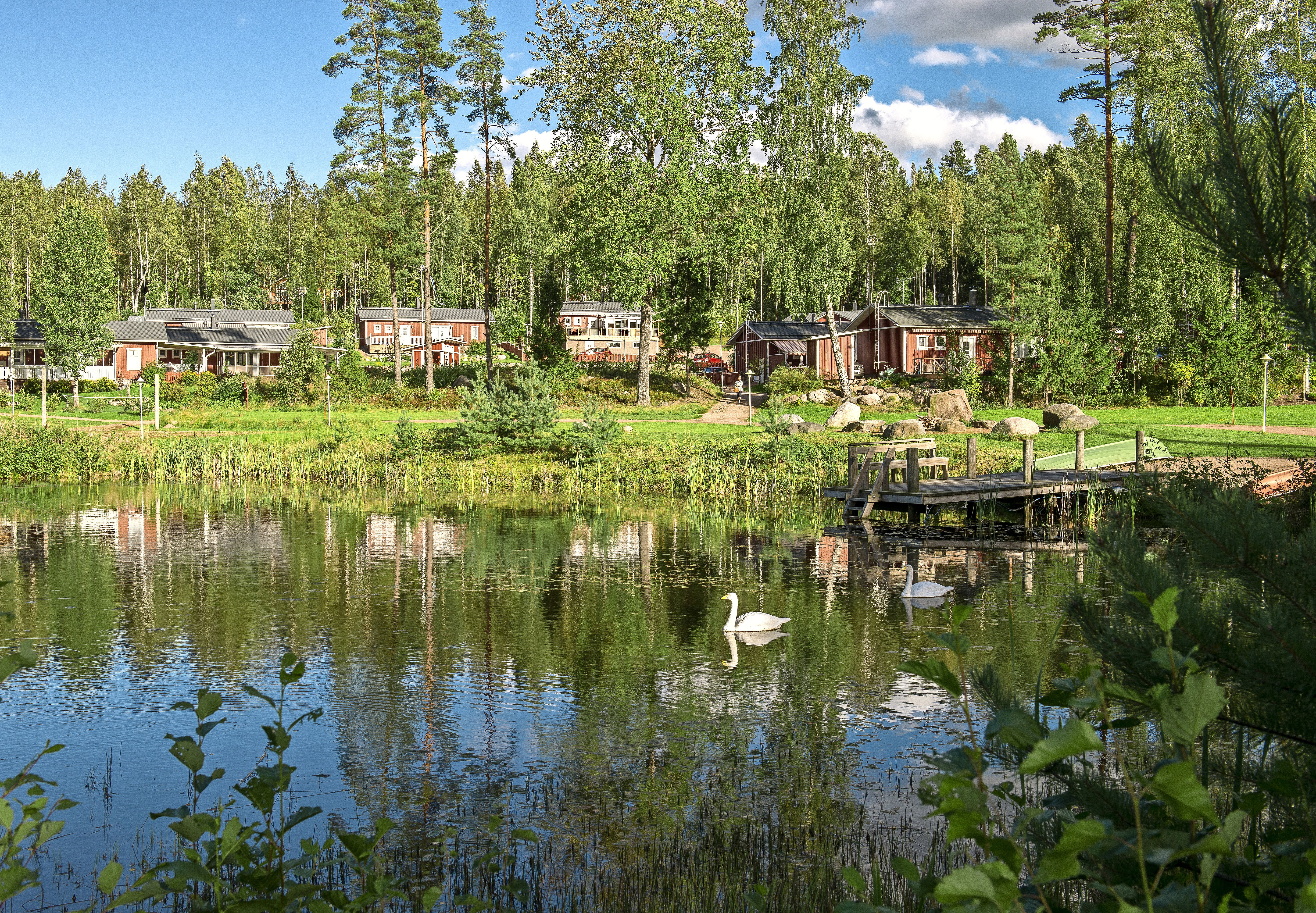 Senioreiden mummonmökkikylä | Meillä kotona