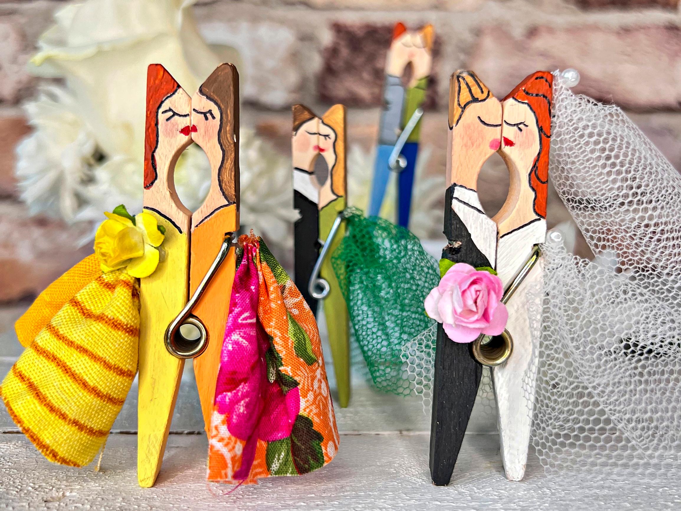 Pusipusi! Askartele pyykkipojista hauskat pussailevat parit