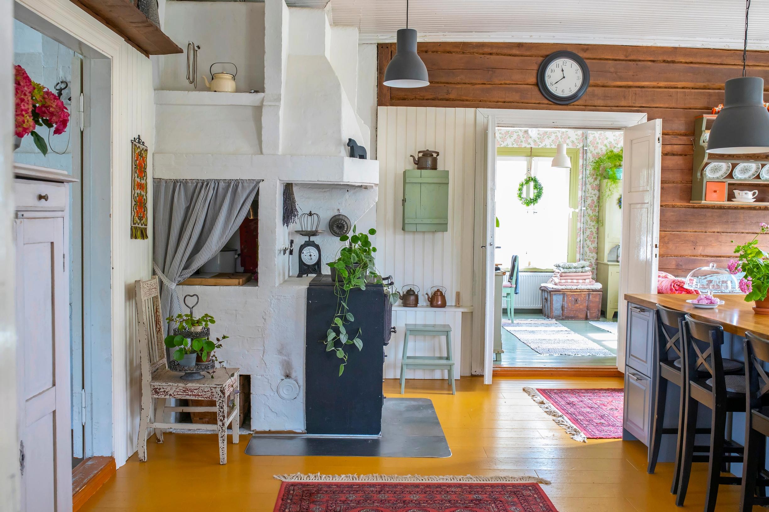 Vanhan talon keittiö