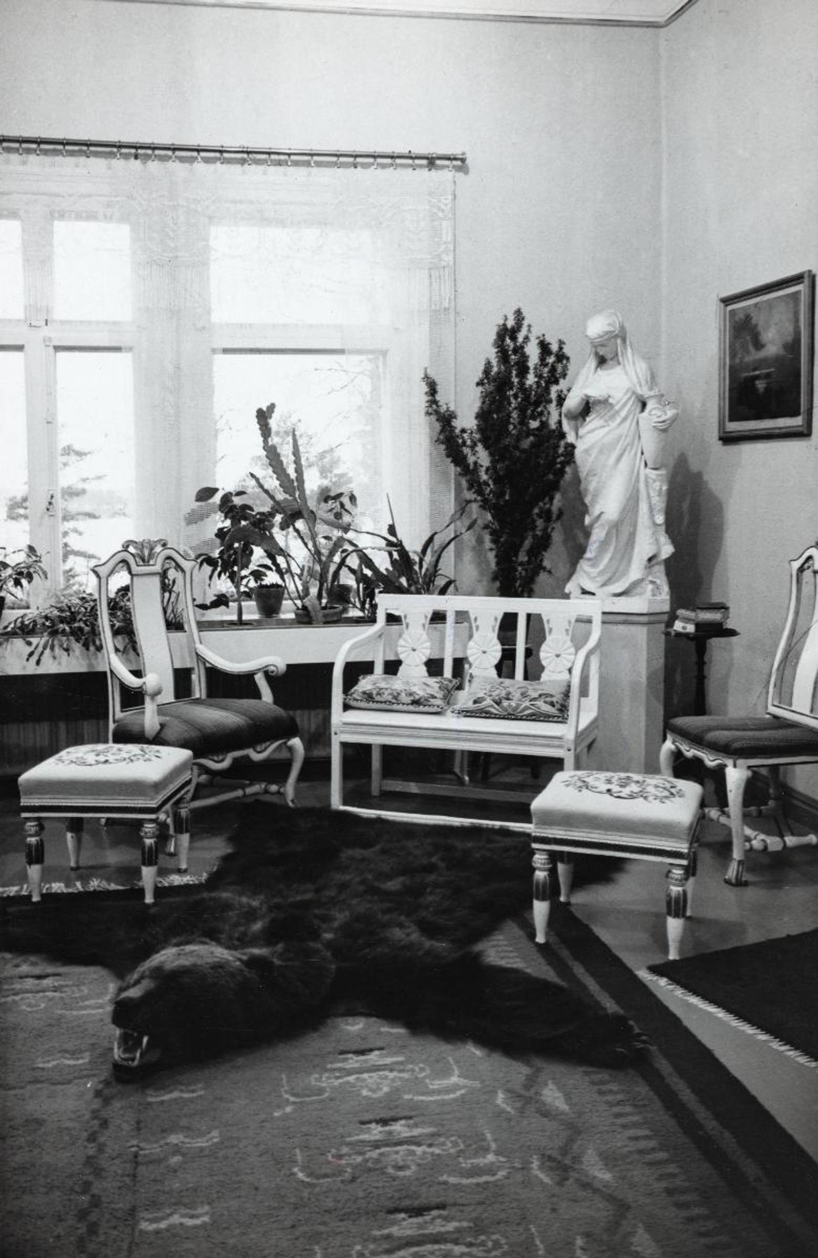 Kotkaniemen sali