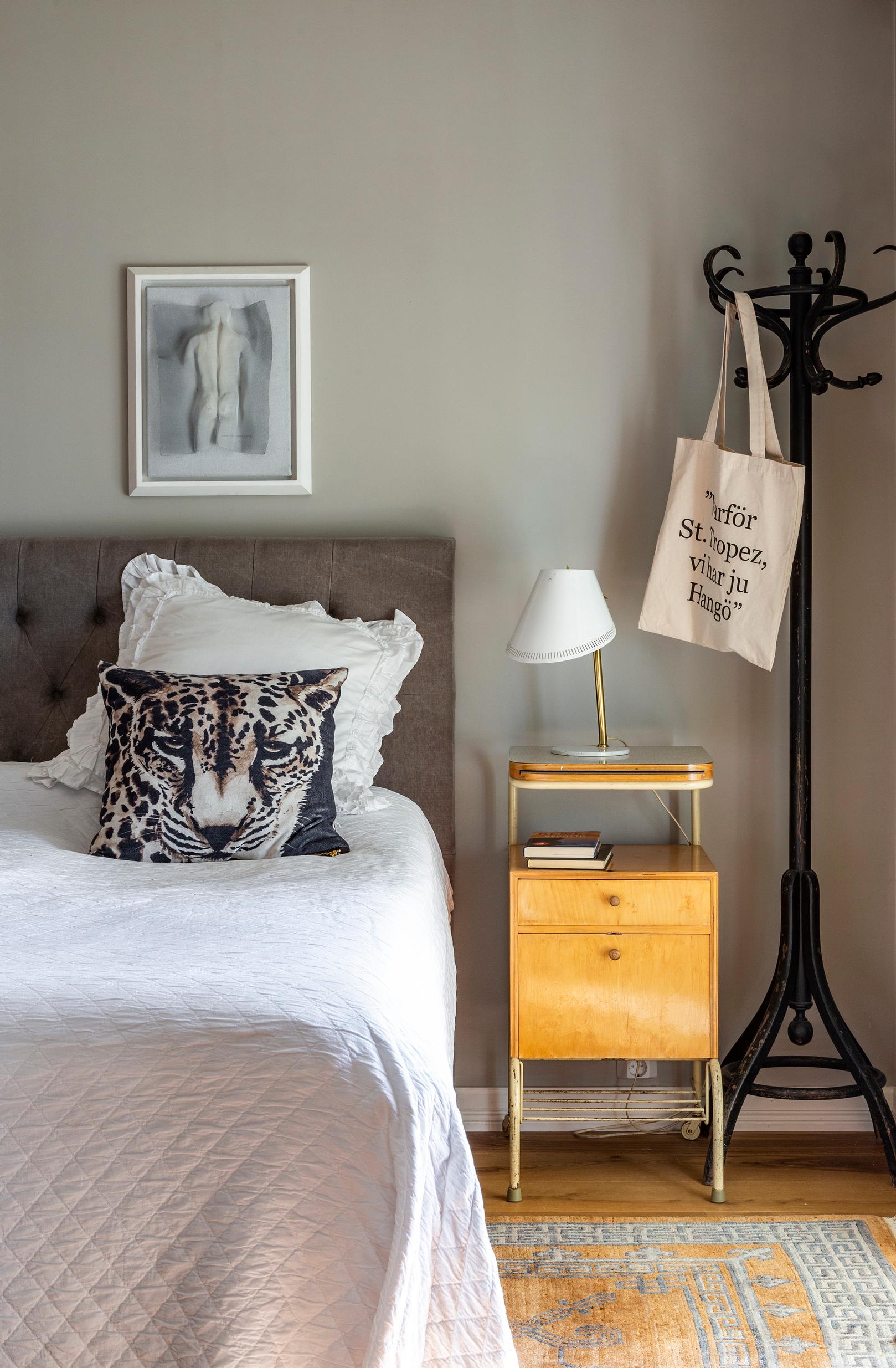 Huutokaupasta löydetty makuuhuoneen matto