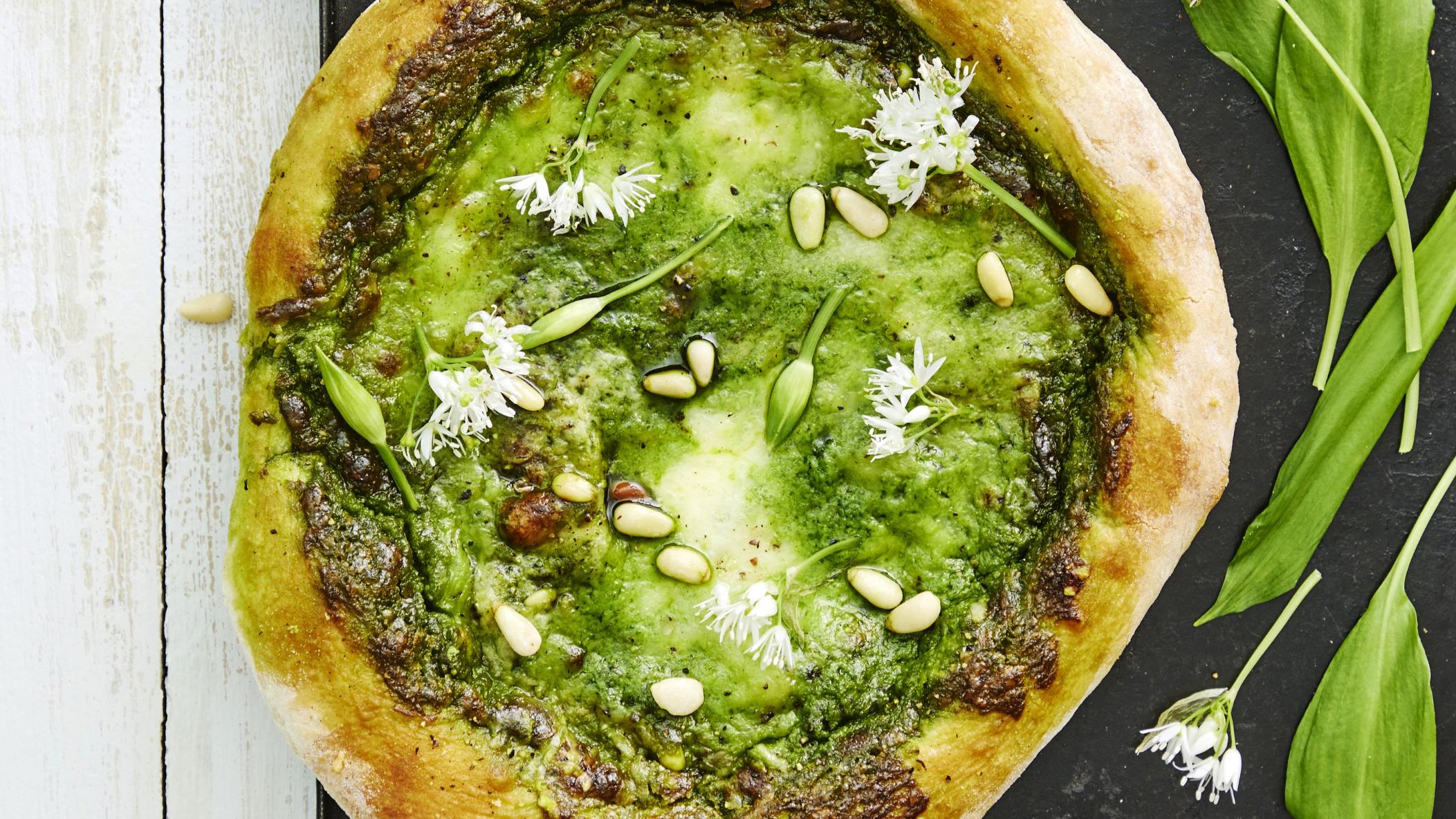 karhunlaukkapizza-hurmaava-resepti-maku