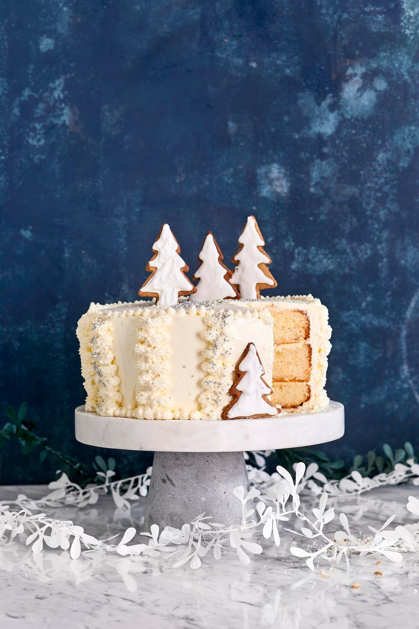 Pumpulikakku – pilvenpehmeä perinnekakku pukeutuu nyt juhlaan! Näin leivot  nostalgisen kakun ja koristelet siitä kaunottaren | Lunni leipoo |  Bloglovin'