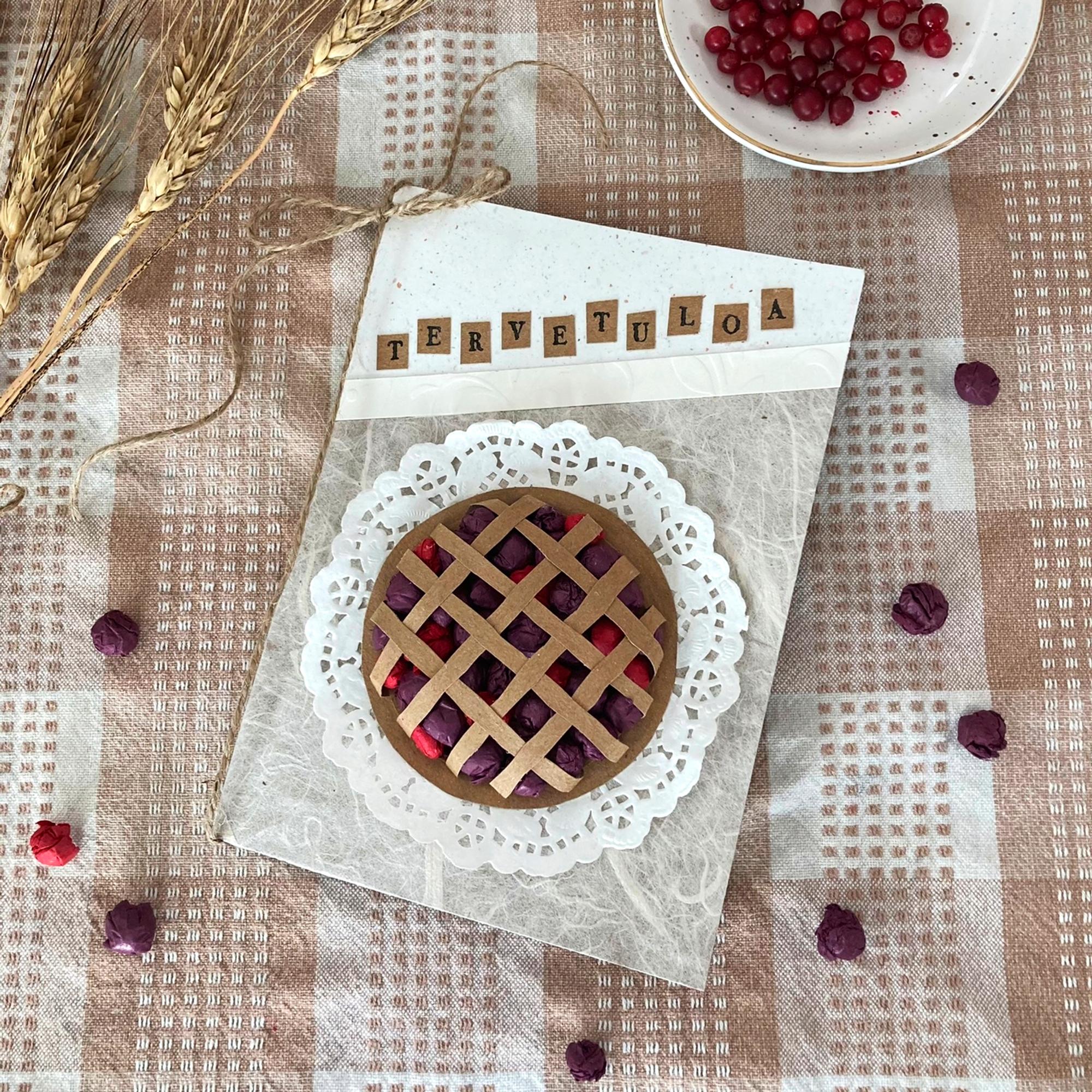 Herkullisin terveisin! Askartele söpö marjapiirakkakortti