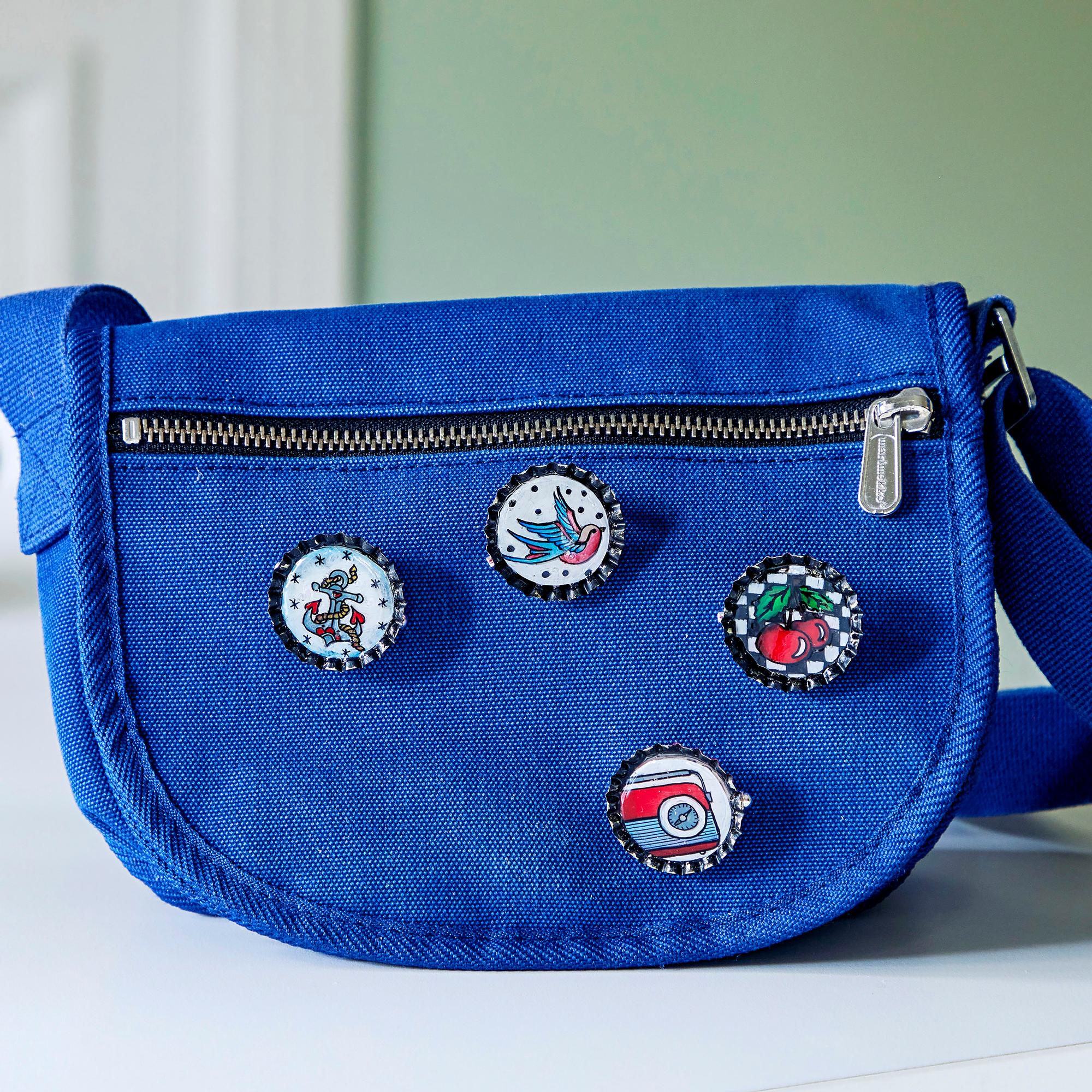 Kierrätä pullonkorkit hauskoiksi rintakoruiksi – nappaa helppo ohje!