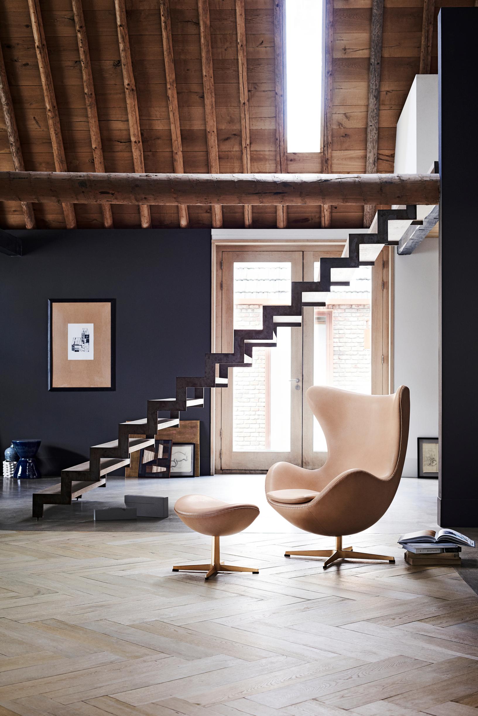 Arne Jacobsenin Egg-tuoli