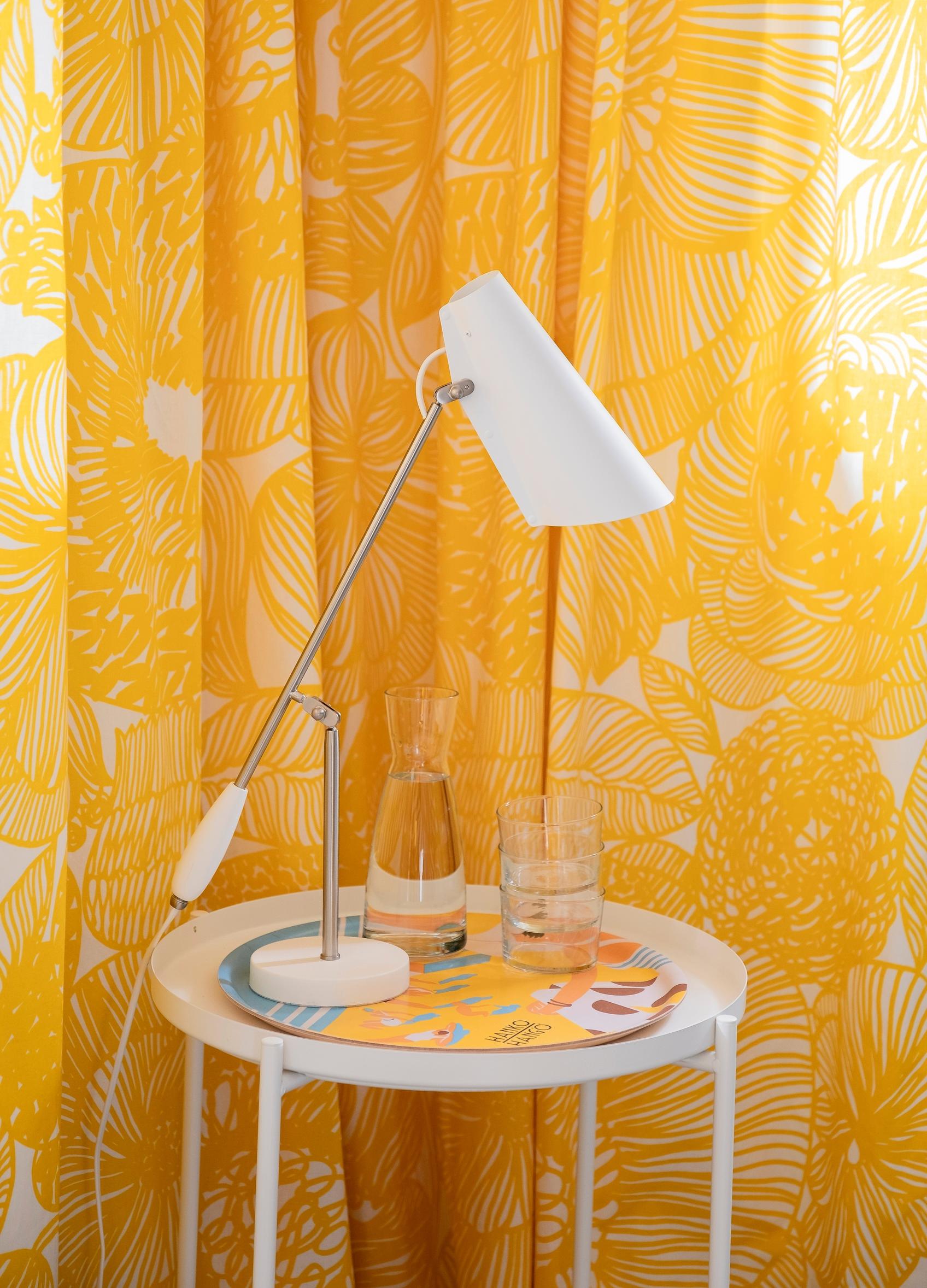 Vierasmökin sisustusta