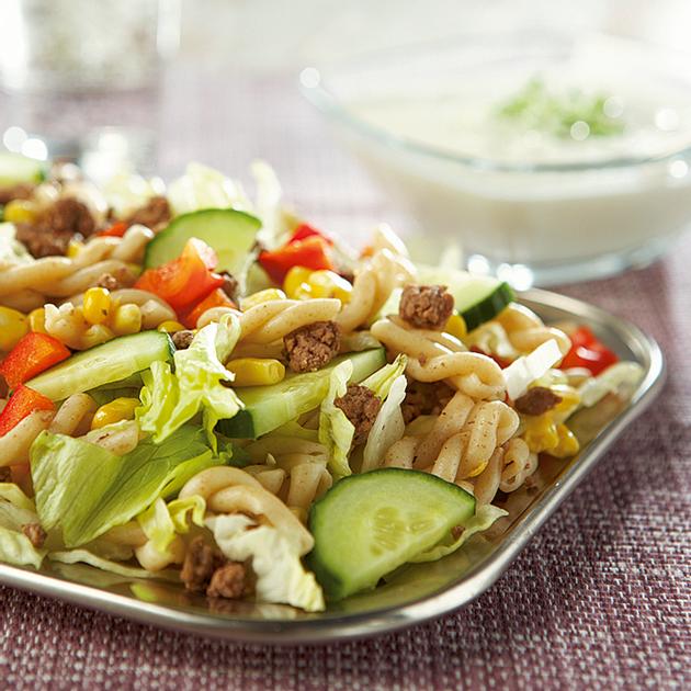 Jauhelihapastasalaatti Maku