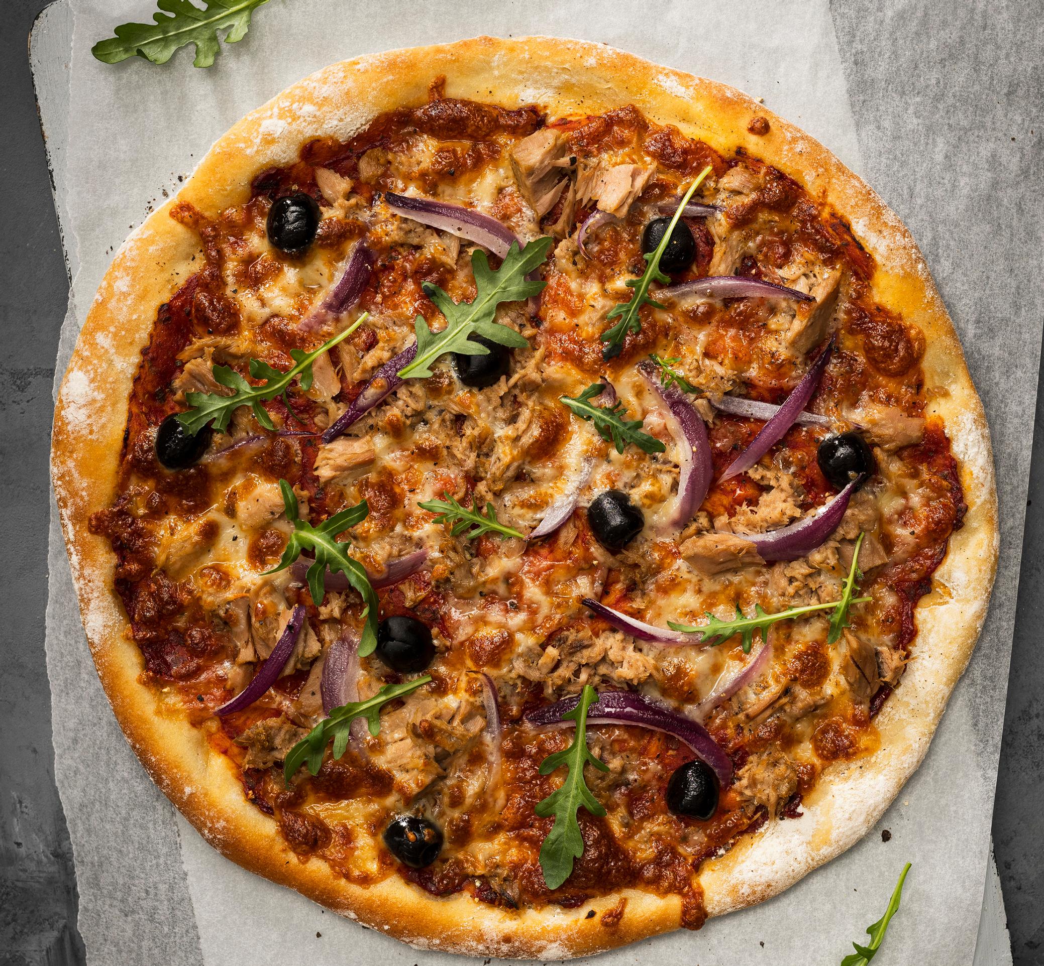 Tonnikalapizza – purkkikalasta valmistuu maukas pizza, joka maistuu koko perheelle