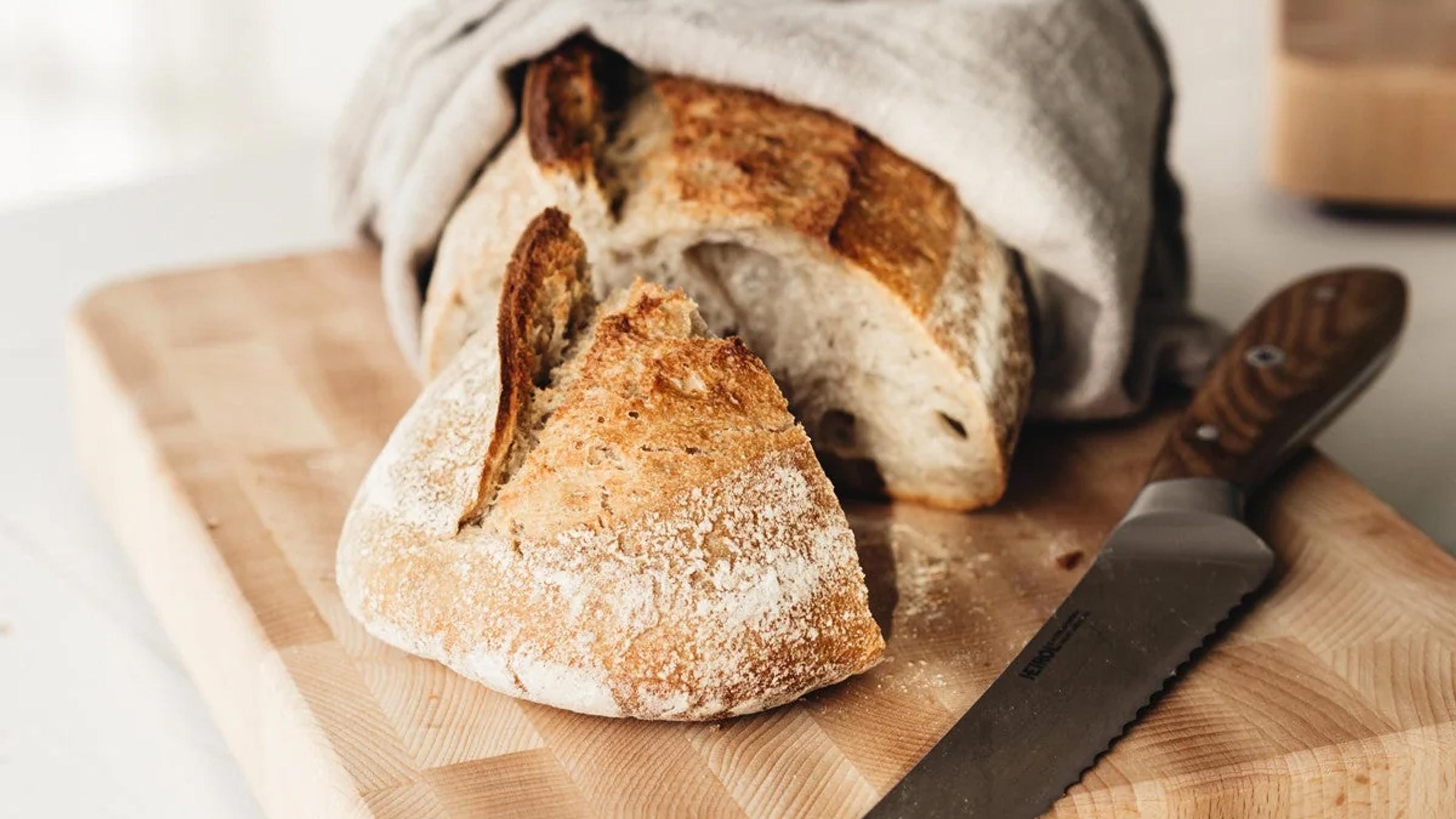 Puisen leikkuulaudan puhdistus on helppoa! Ruokatoimittaja jakoi meille näppärät neuvot ja keittiömestarin vinkin