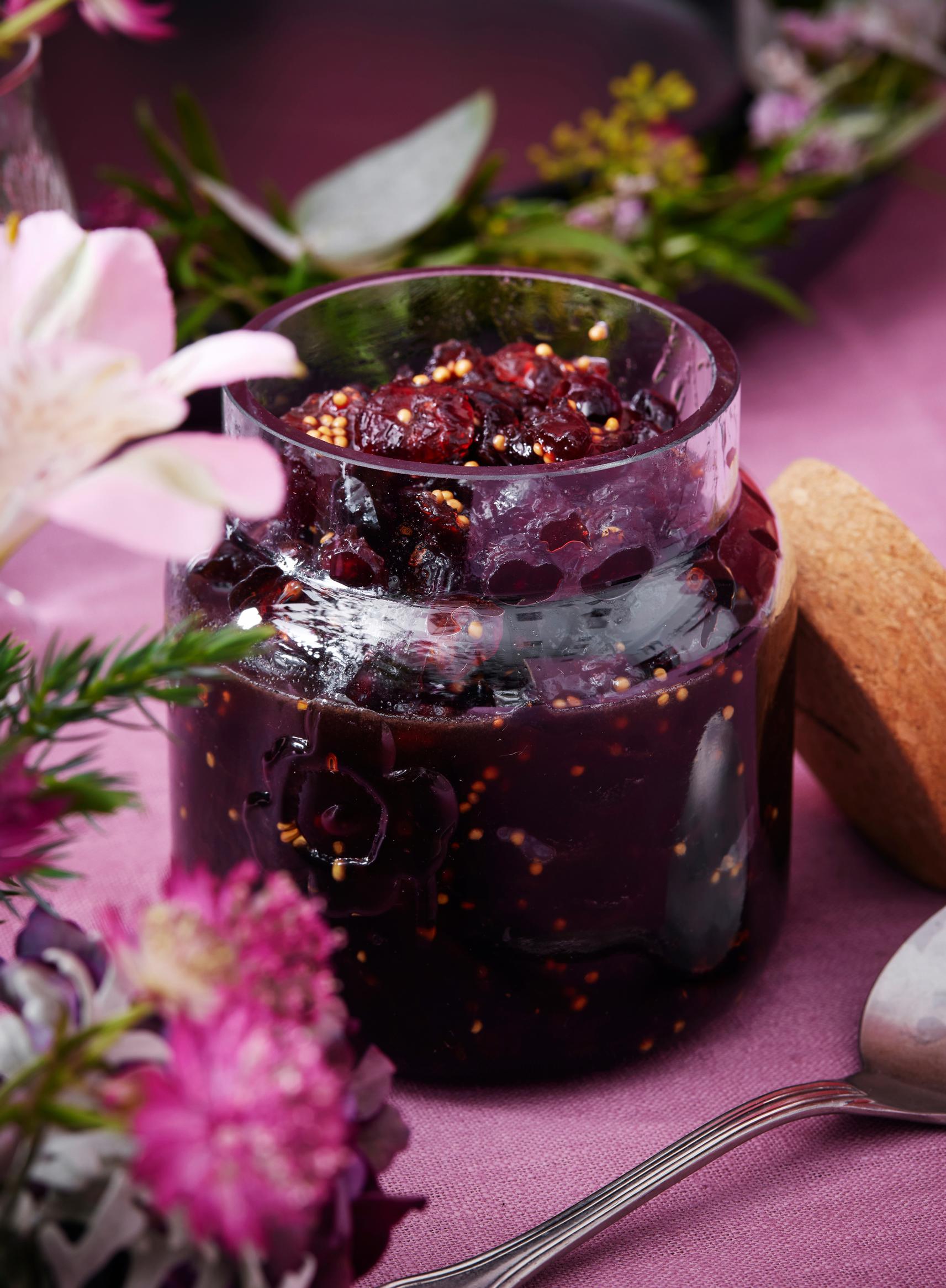 Mausteinen karpalohilloke – aromikas italialainen mostarda sopii myös ruokalahjaksi