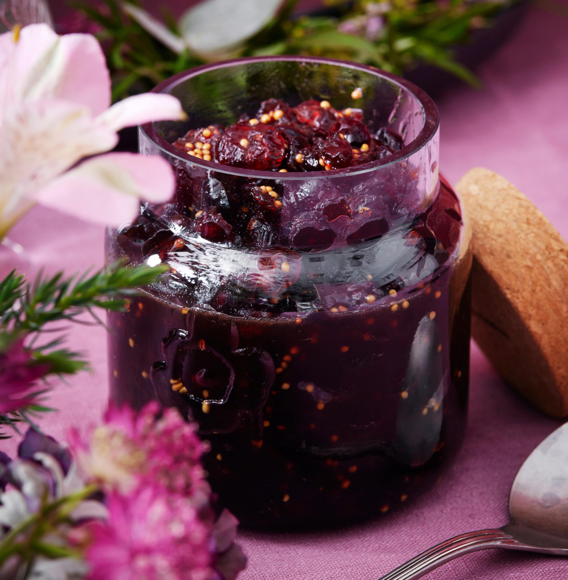 Mausteinen karpalohilloke – aromikas italialainen mostarda sopii myös ruokalahjaksi