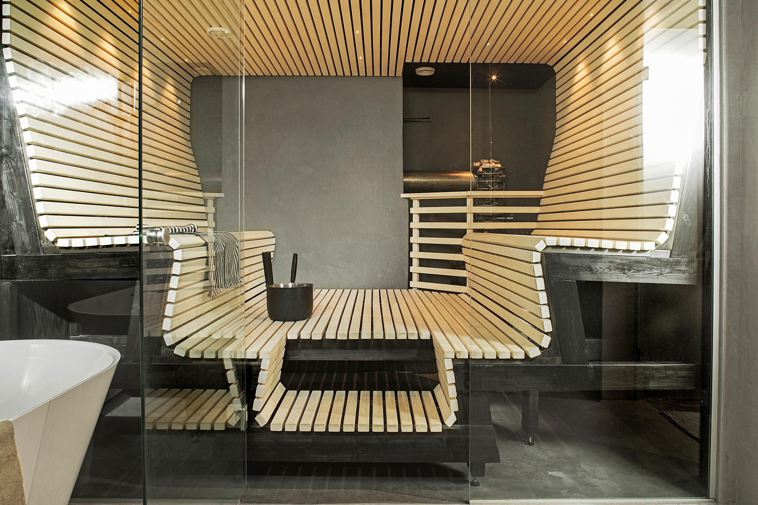 Rimaverhoiltu sauna