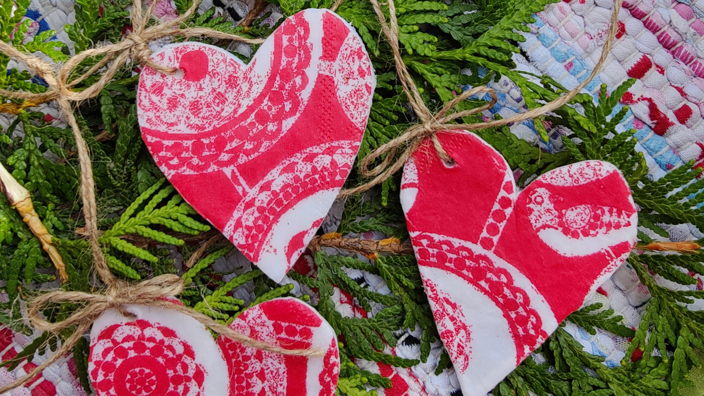 Sytykesydämet ovat kaunis ja edullinen lahjaidea – katso helppo ohje!