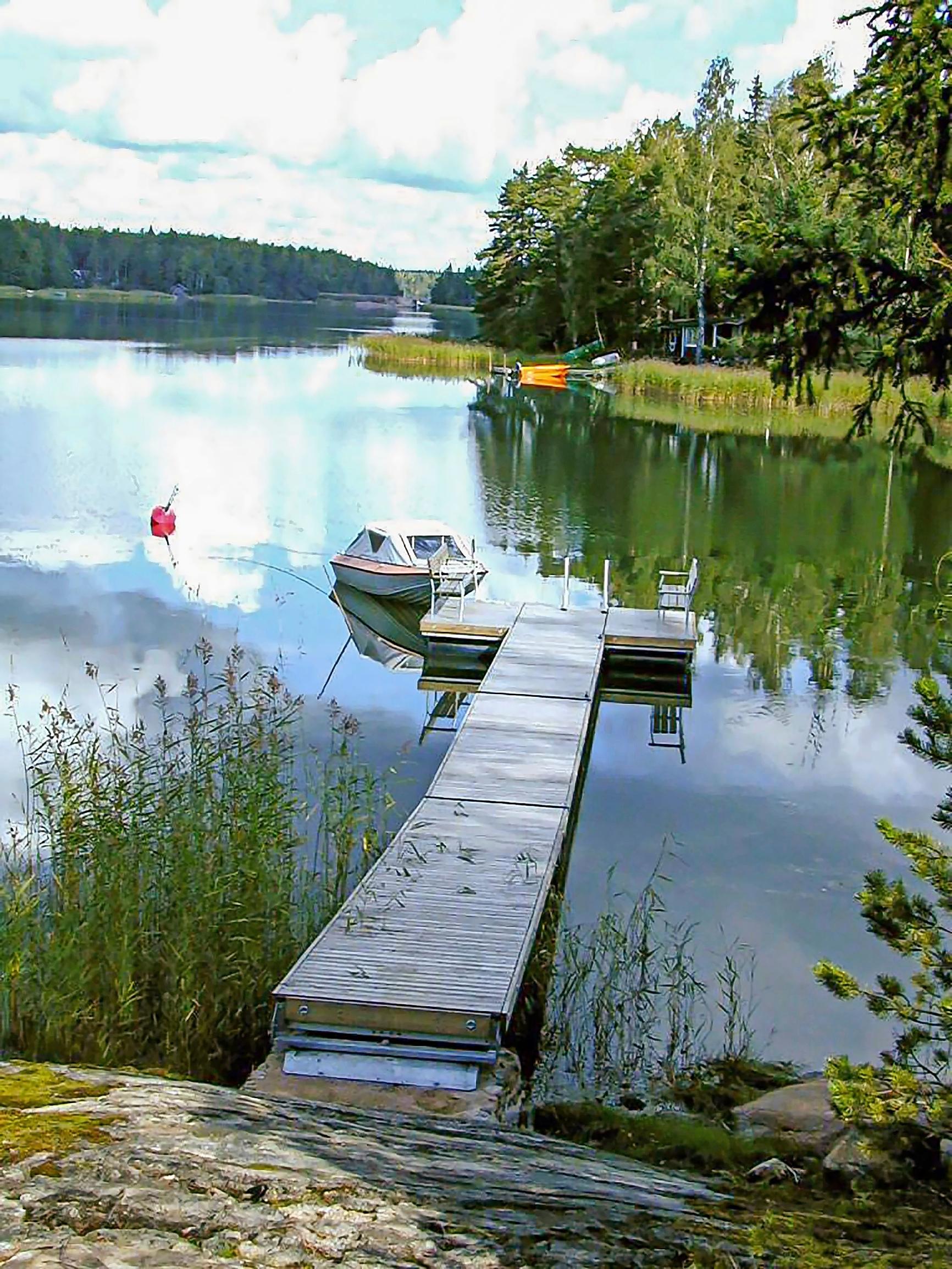 Erikoispitkä laituri Rentukka