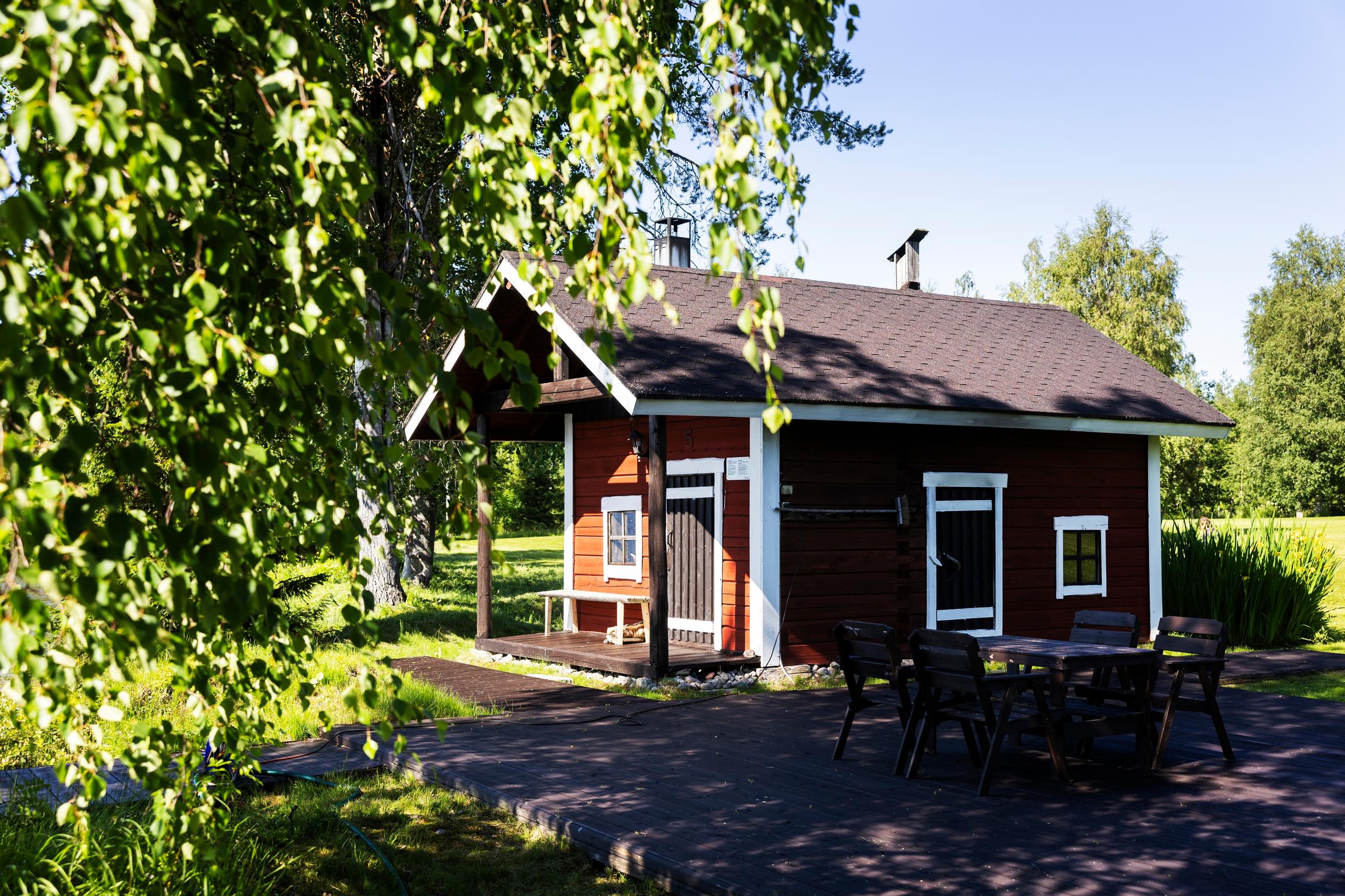 Sivurakennus Lasse Lehtisen Lago di Varpalla