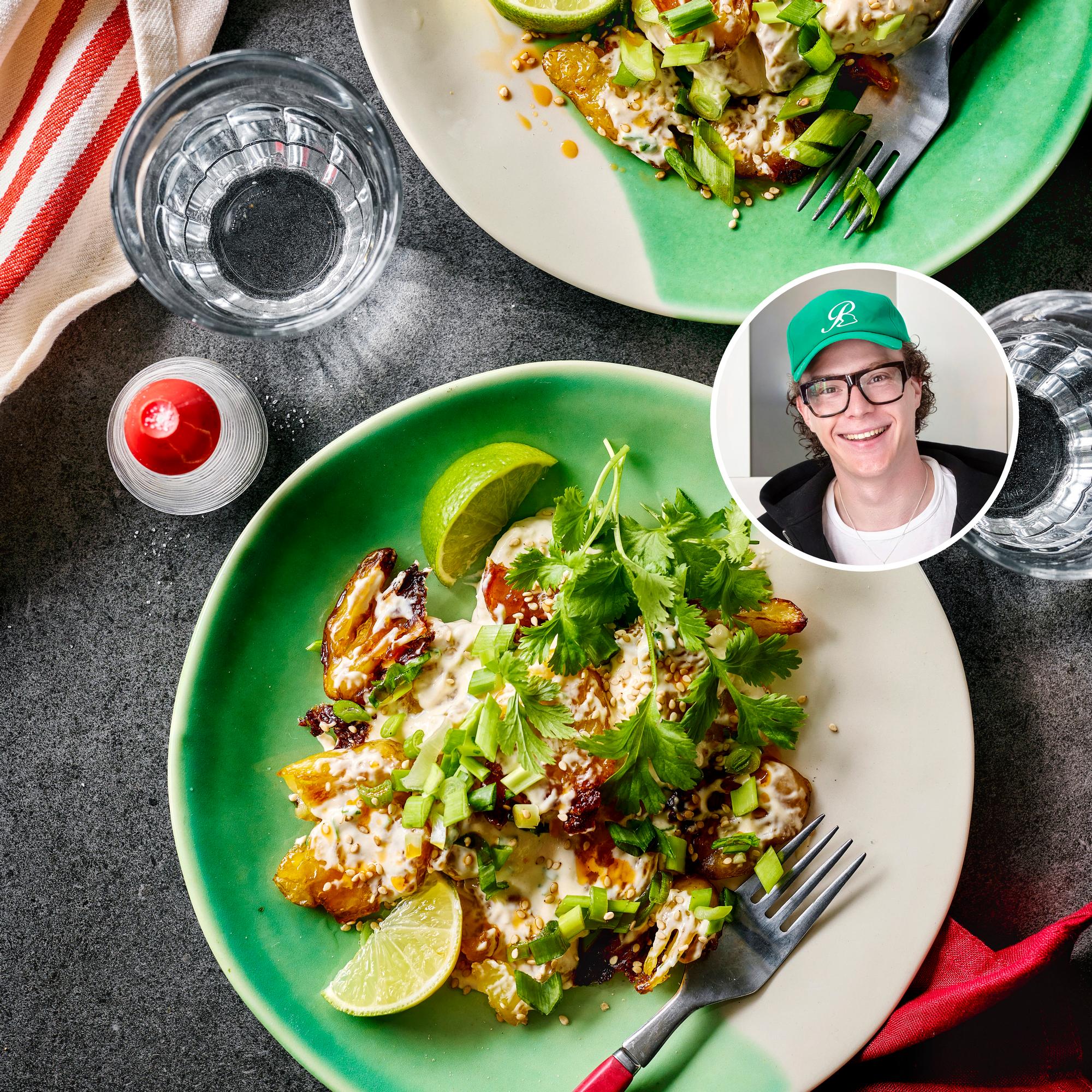 Ruokavaikuttaja Jabun perunasalaatissa maistuvat chili ja tahini – ruoka maistui myös Wolt-kuskille!