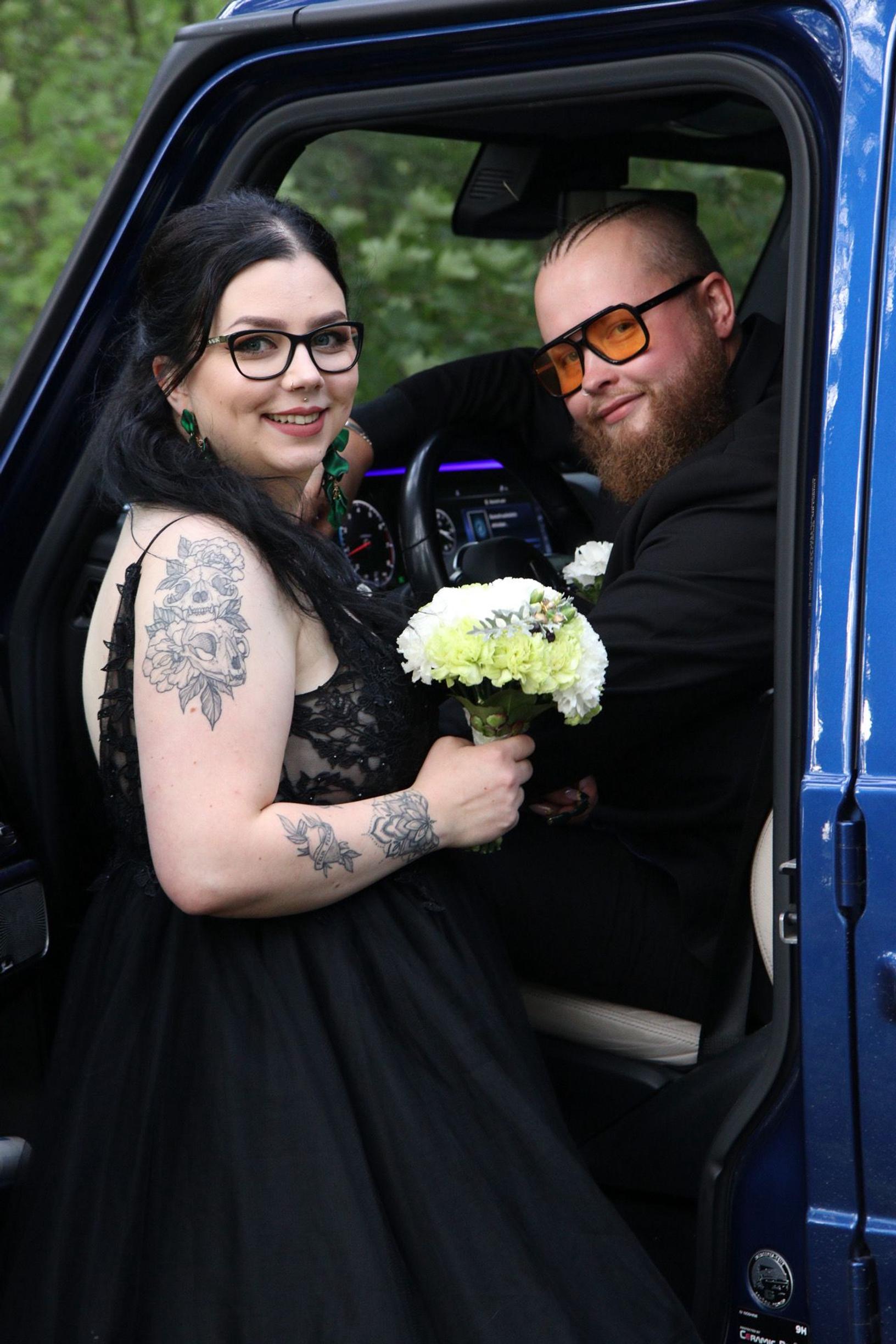 Hääpari Anu ja Jonne Oja