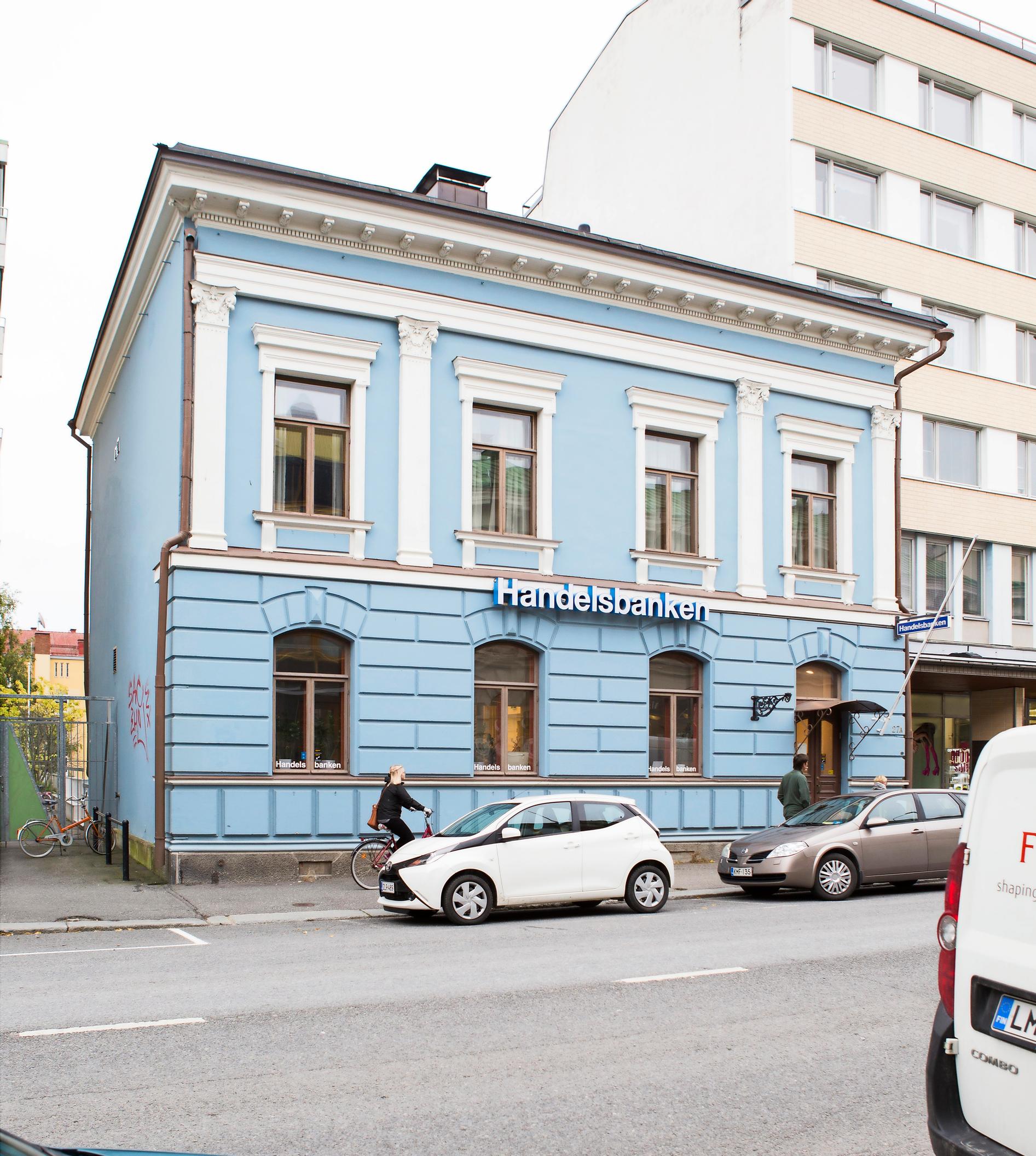 Pankin saunaosastosta tuli Akin koti – tyylikkääseen kattohuoneistoon vie yksityishissi