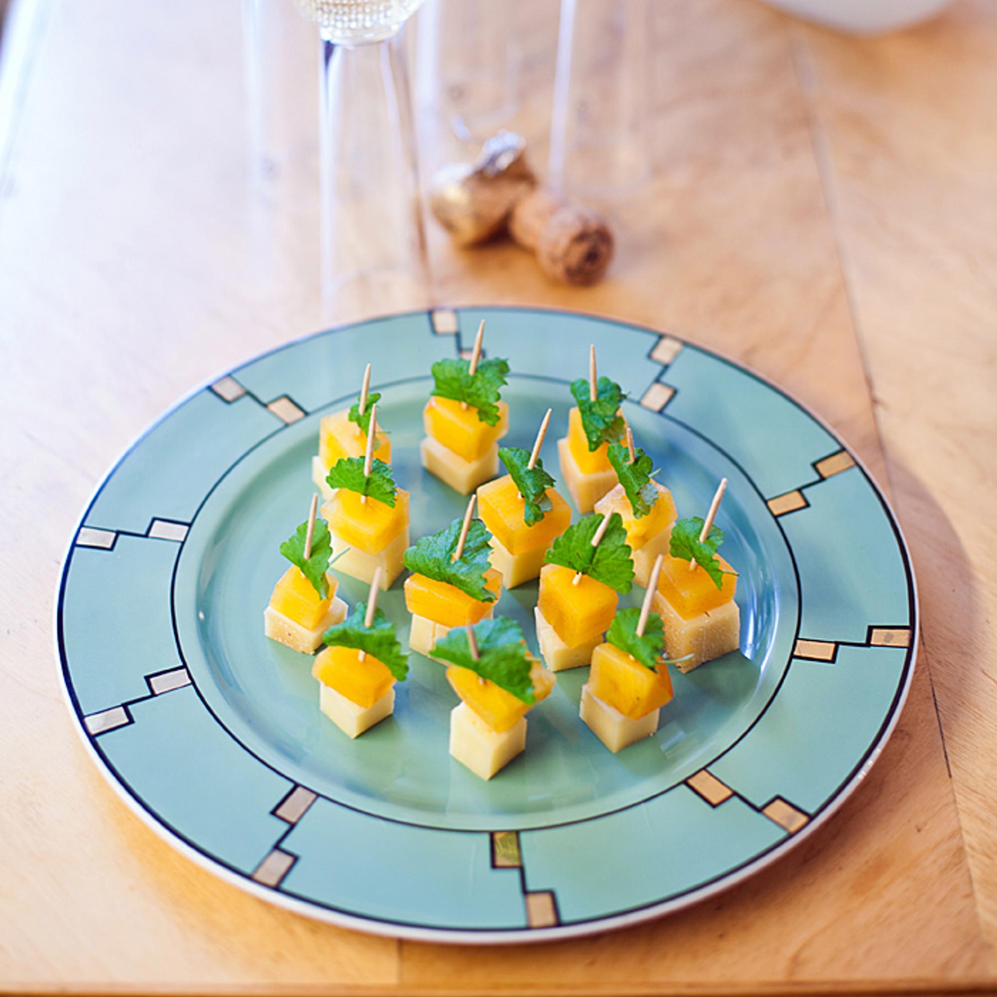 Juusto-persimonipalat