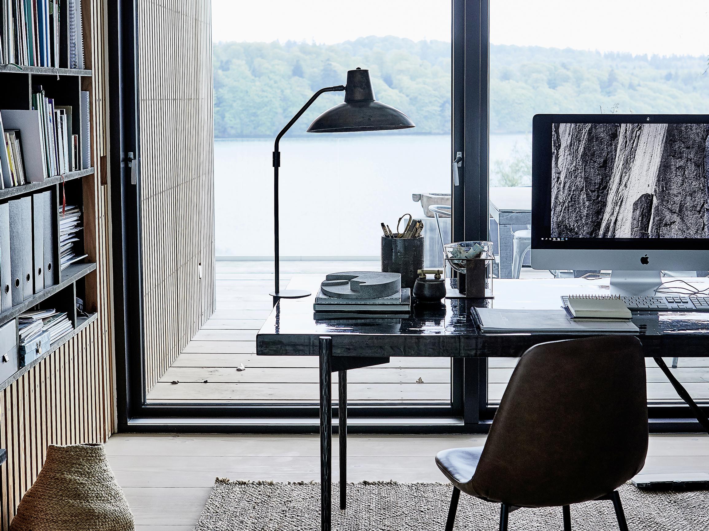 Sisustustoimittajan valinnat: nämä työpöytävalaisimet ovat ilo silmälle – 6 poimintaa Meillä kotona -kauppojen valikoimasta