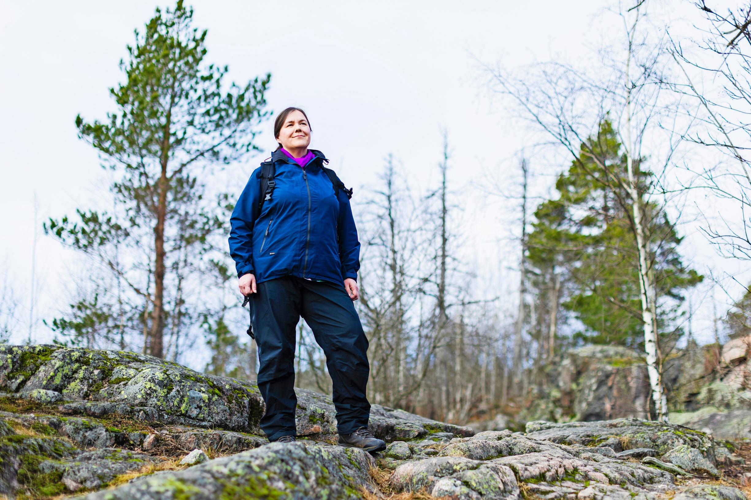 Annasta tuli yksinvaeltaja keski-ikäisenä: ”Iloitsen joka kerta, että pystyin ja selvisin yksin”