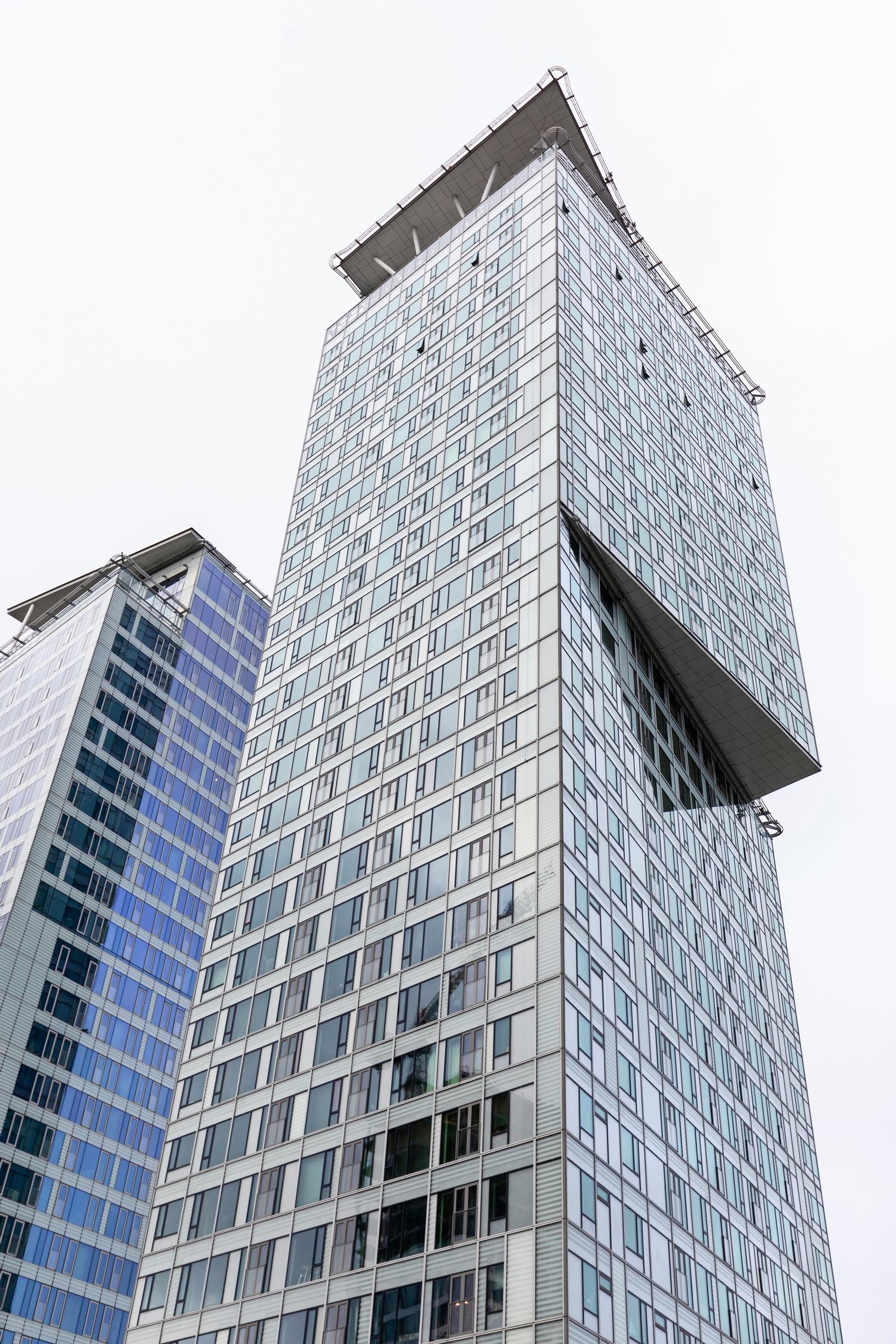 Uusi tornitalo Helsingin Kalasatamassa