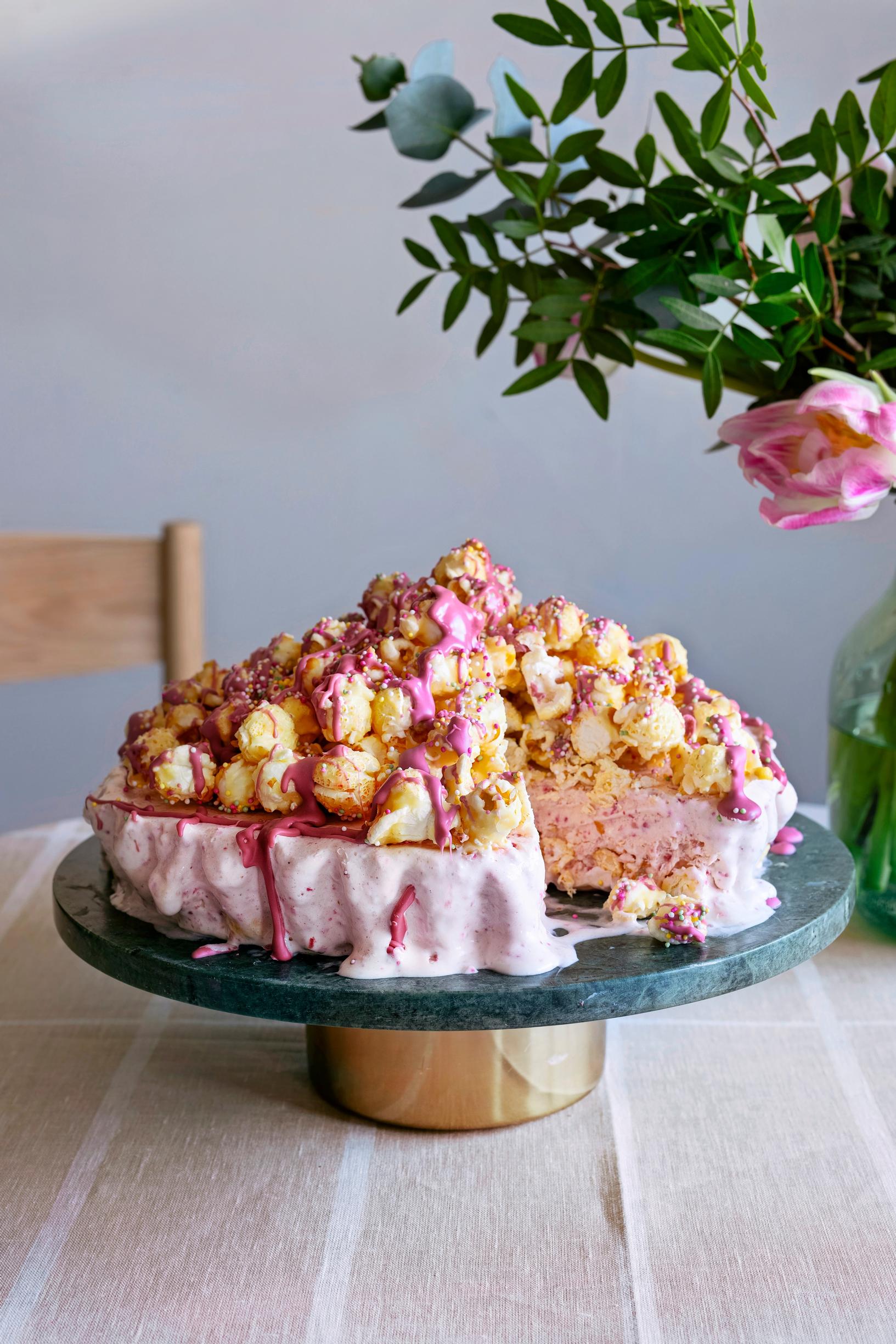 Popcorn-jäätelöpiirakka