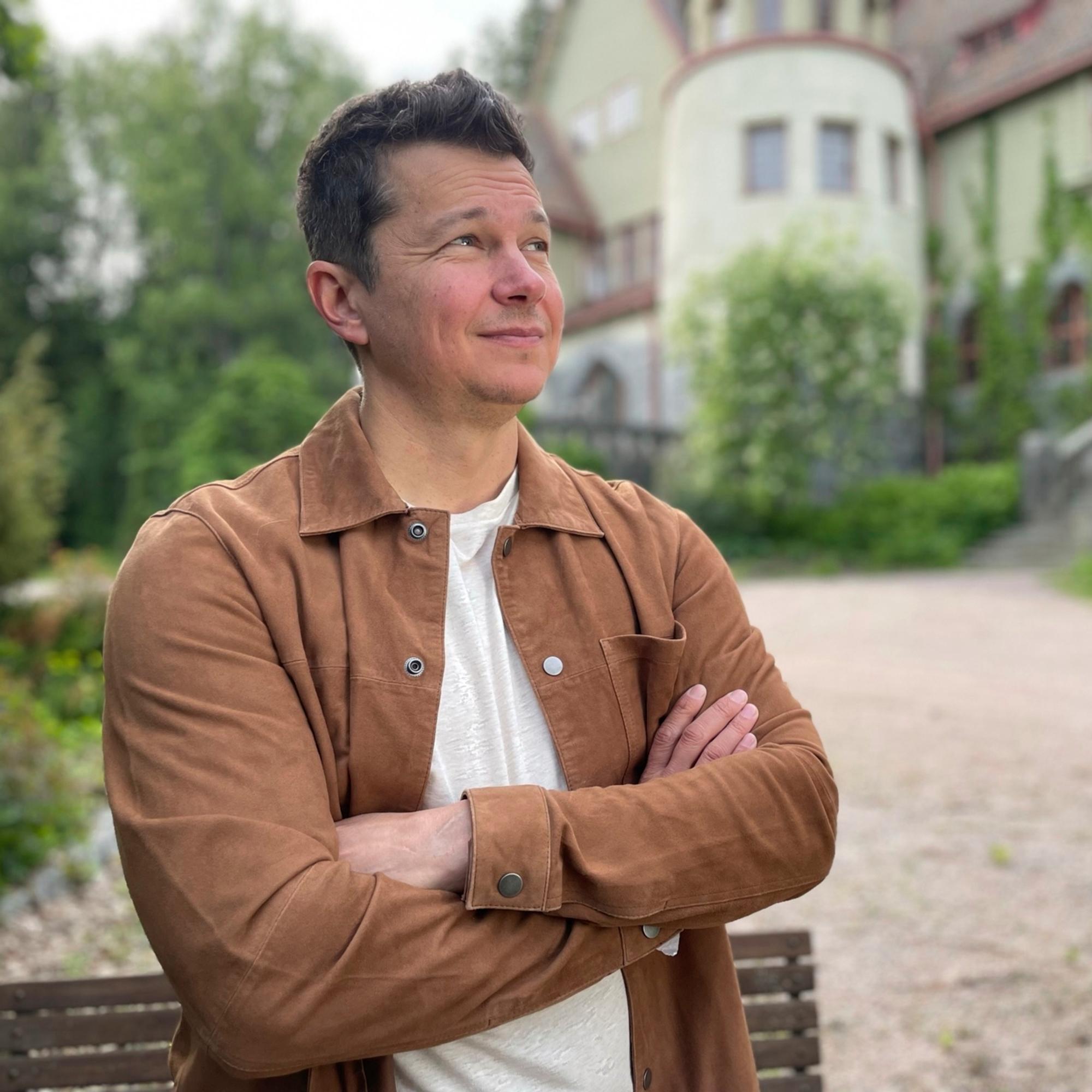 Arkkitehti Samppa Lappalainen Sohvaryhmä-podcastissa: ”Jos talo näyttää ankealta, usein on tingitty vääristä kohdista”