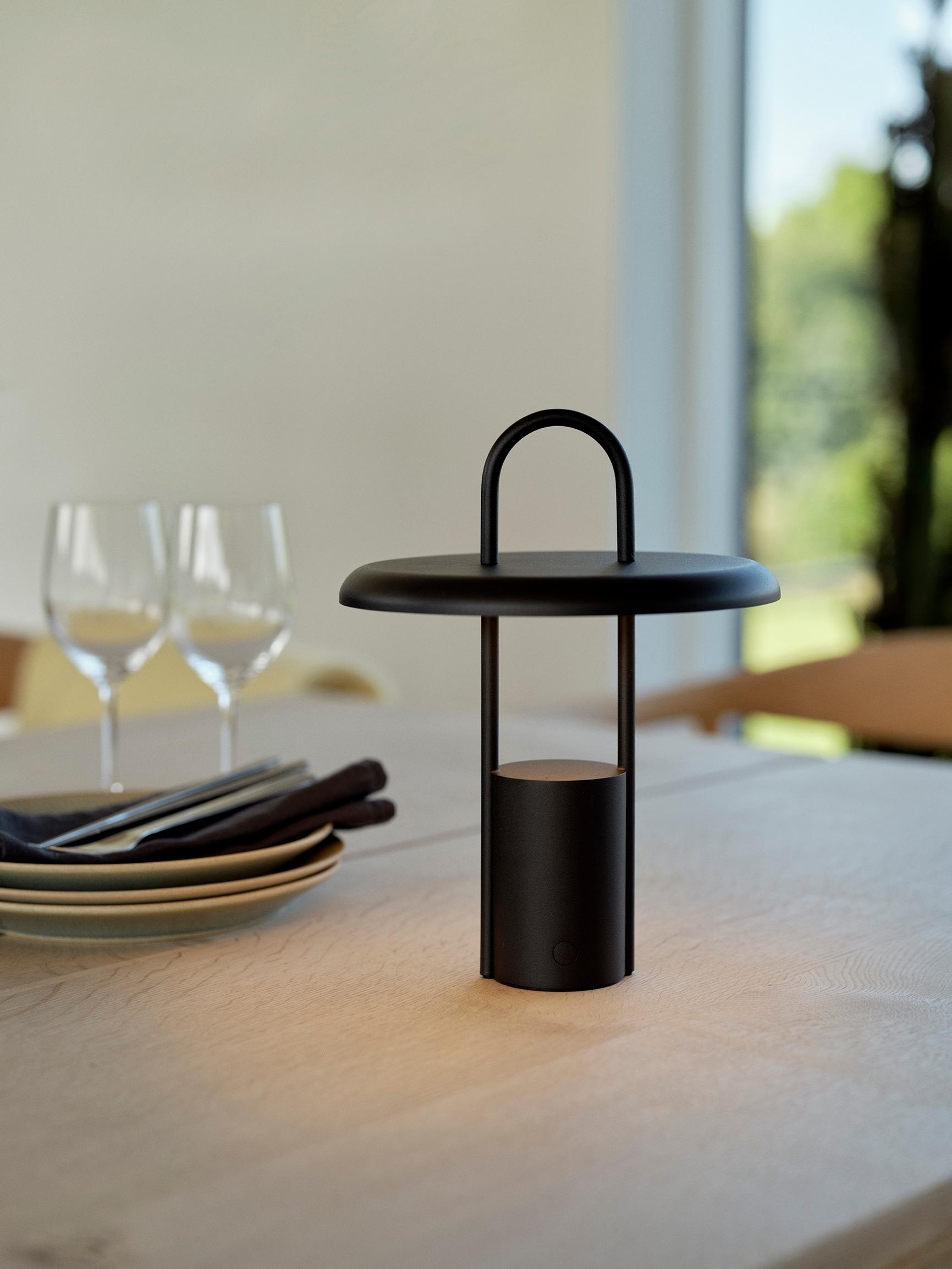 Steltonin ladattava Pier-ledivalaisin