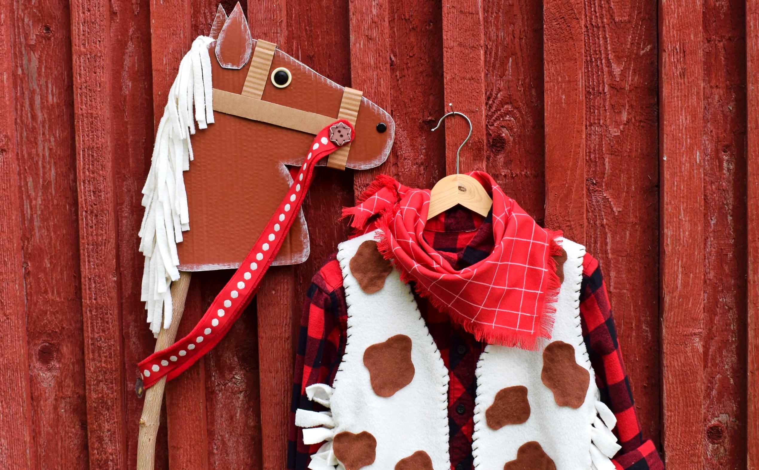 Jii-haa! Helppo ohje keppihevoseen, karjapaimenliiviin ja huiviin