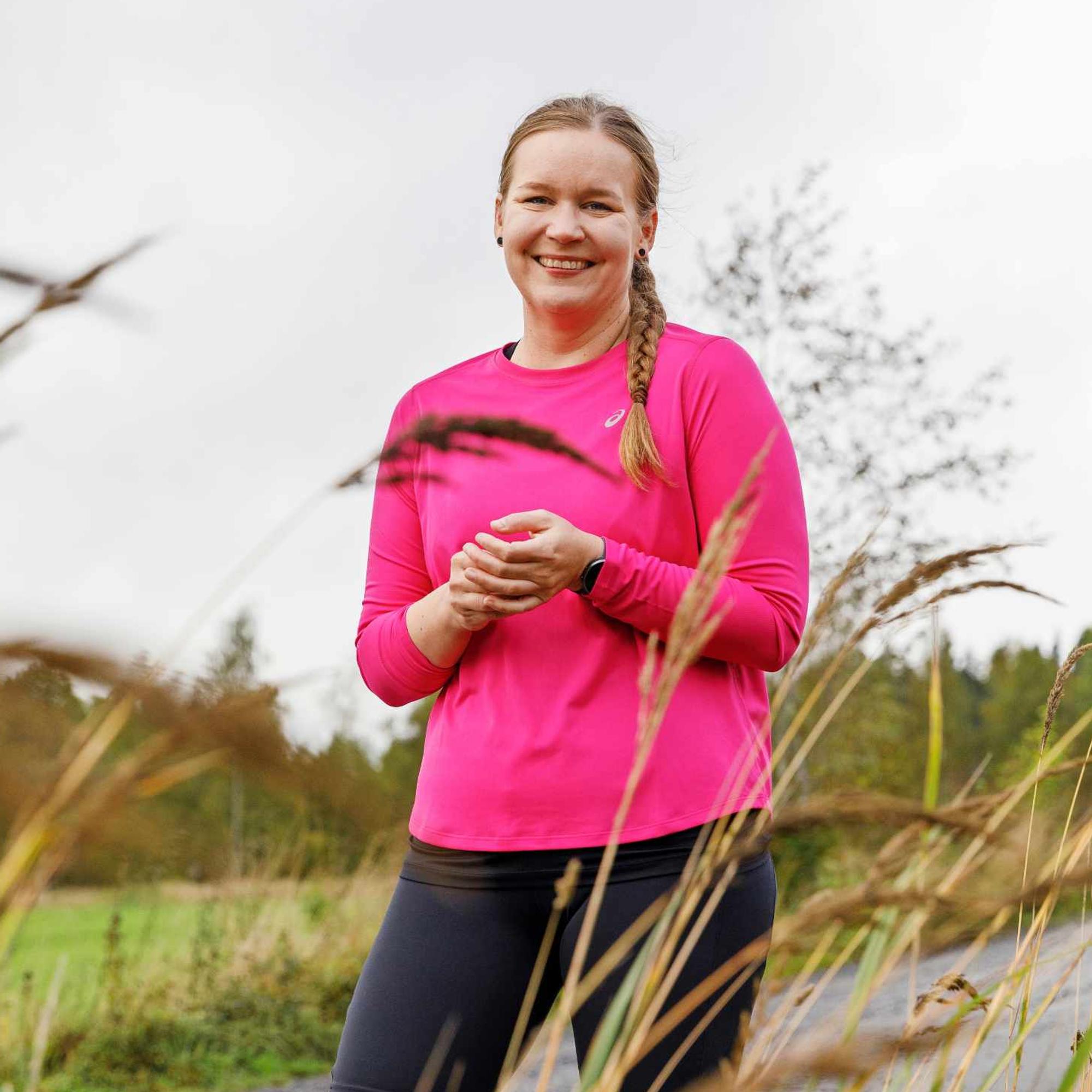 Liikunnan ilo löytyi, kun Tiina perusti hitaan juoksuryhmän: ”Jos aiemmin häpesin tahtiani lenkillä, nyt nautin”