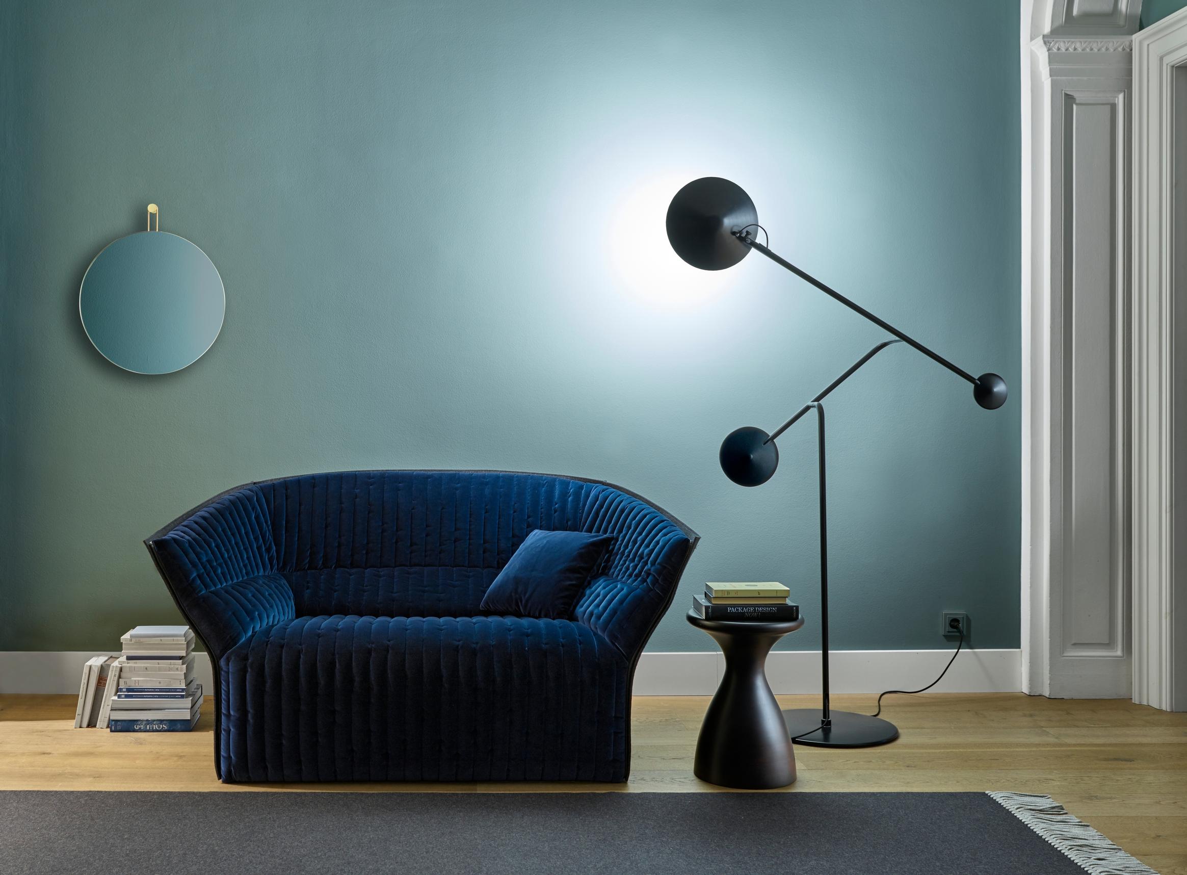 Ligne Roset’n samettinen Moël-sohva.