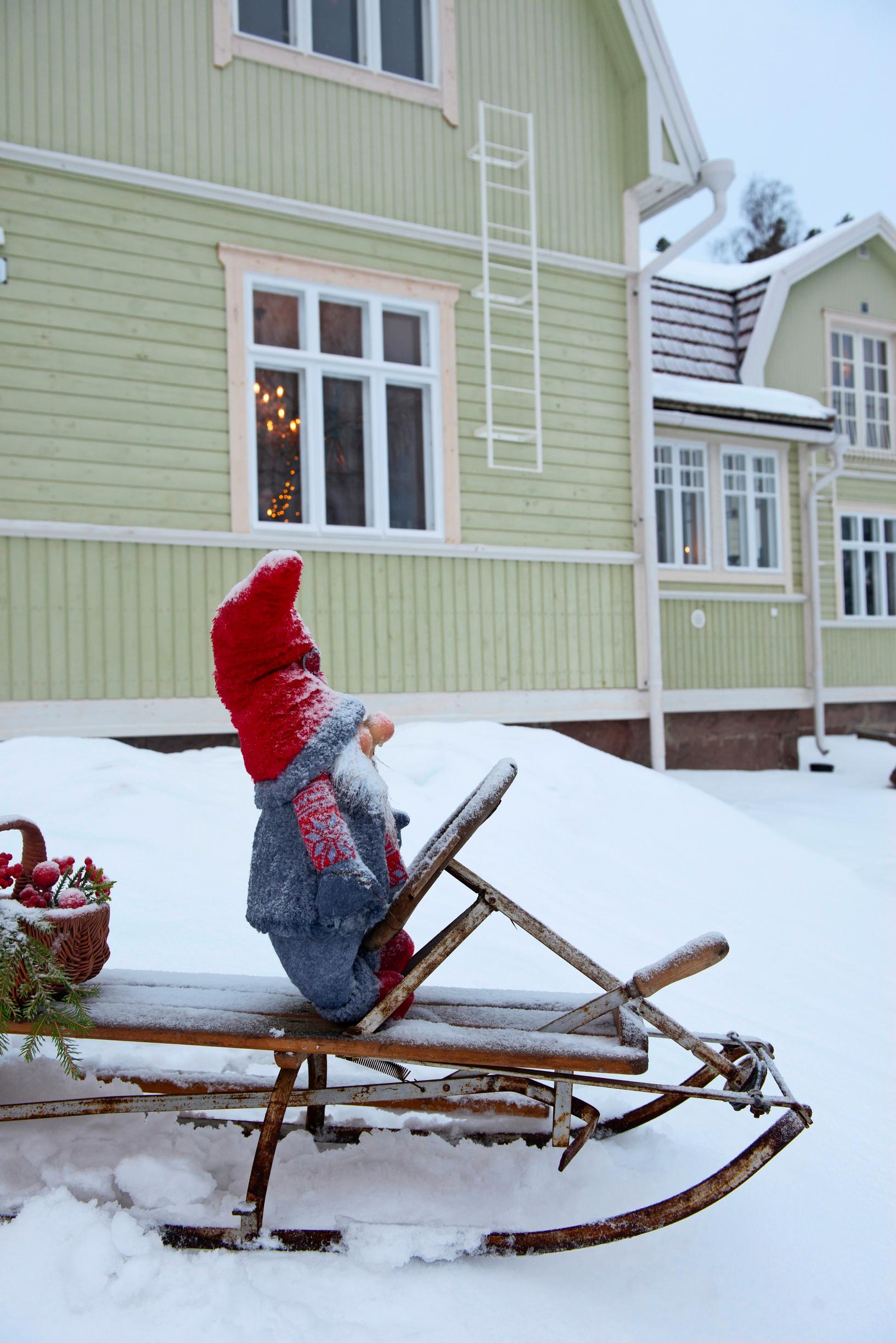 Talon julkisivua.