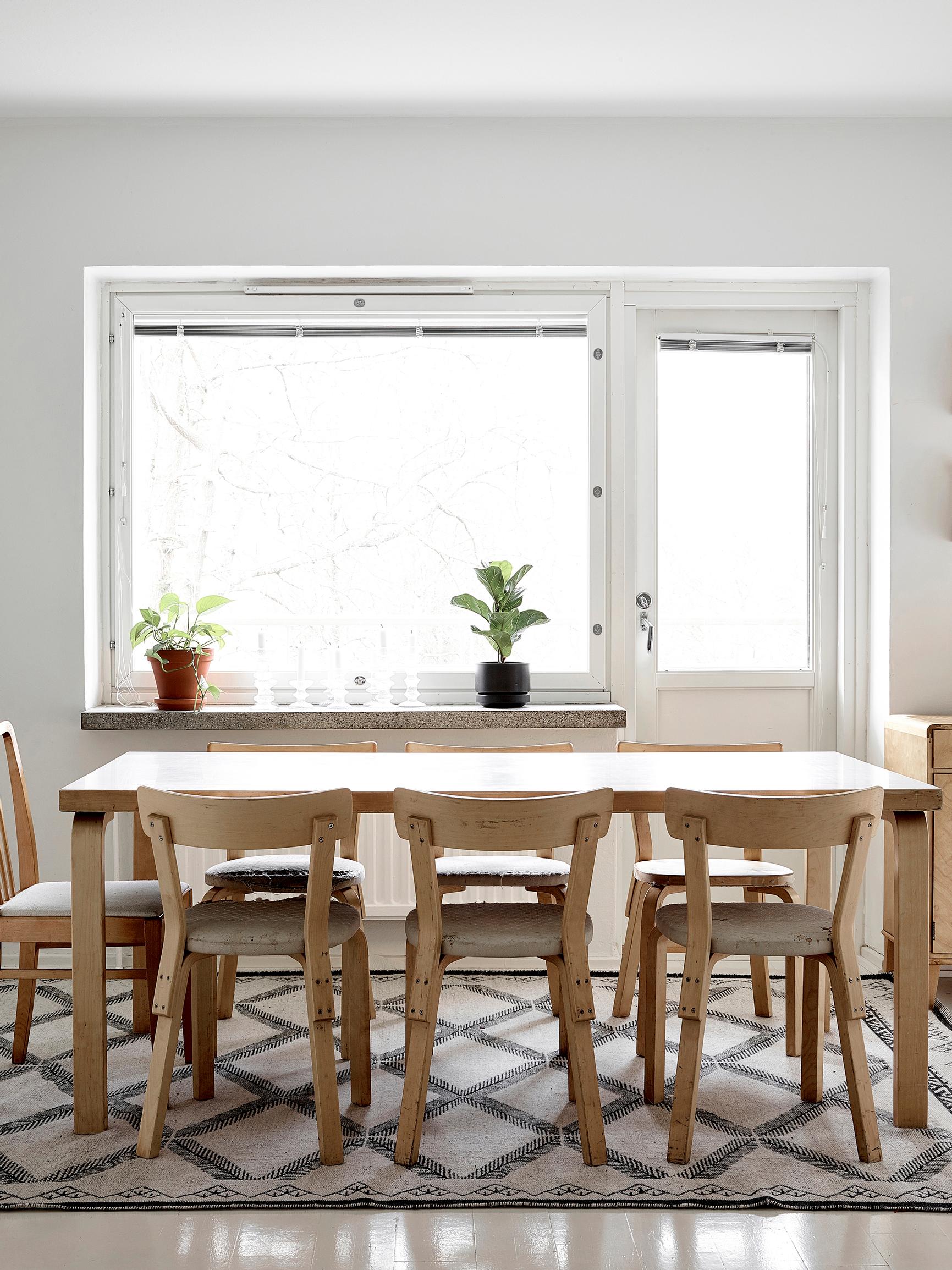 Vintagehuonekaluilla saa kotiin kestävää designia, joka säilyttää arvonsa – lue vinkit vintageaarteiden hankintaan ja nappaa lista parhaista ostopaikoista!
