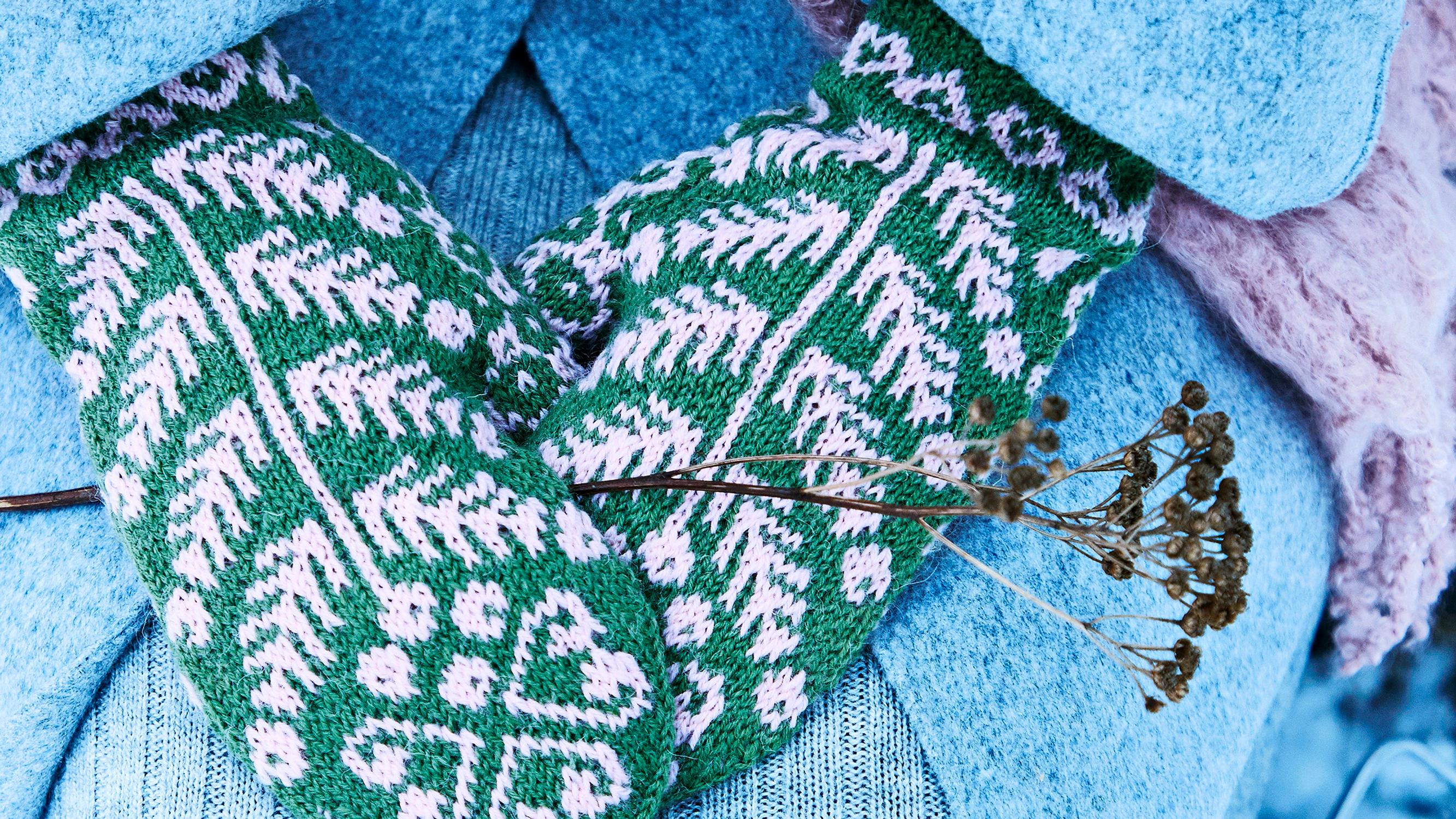 Lapaset kuin korut! Talven suloisimmat lapaset koristellaan havuilla, sydämillä ja lumikiteillä – neulo omasi ohjeellamme
