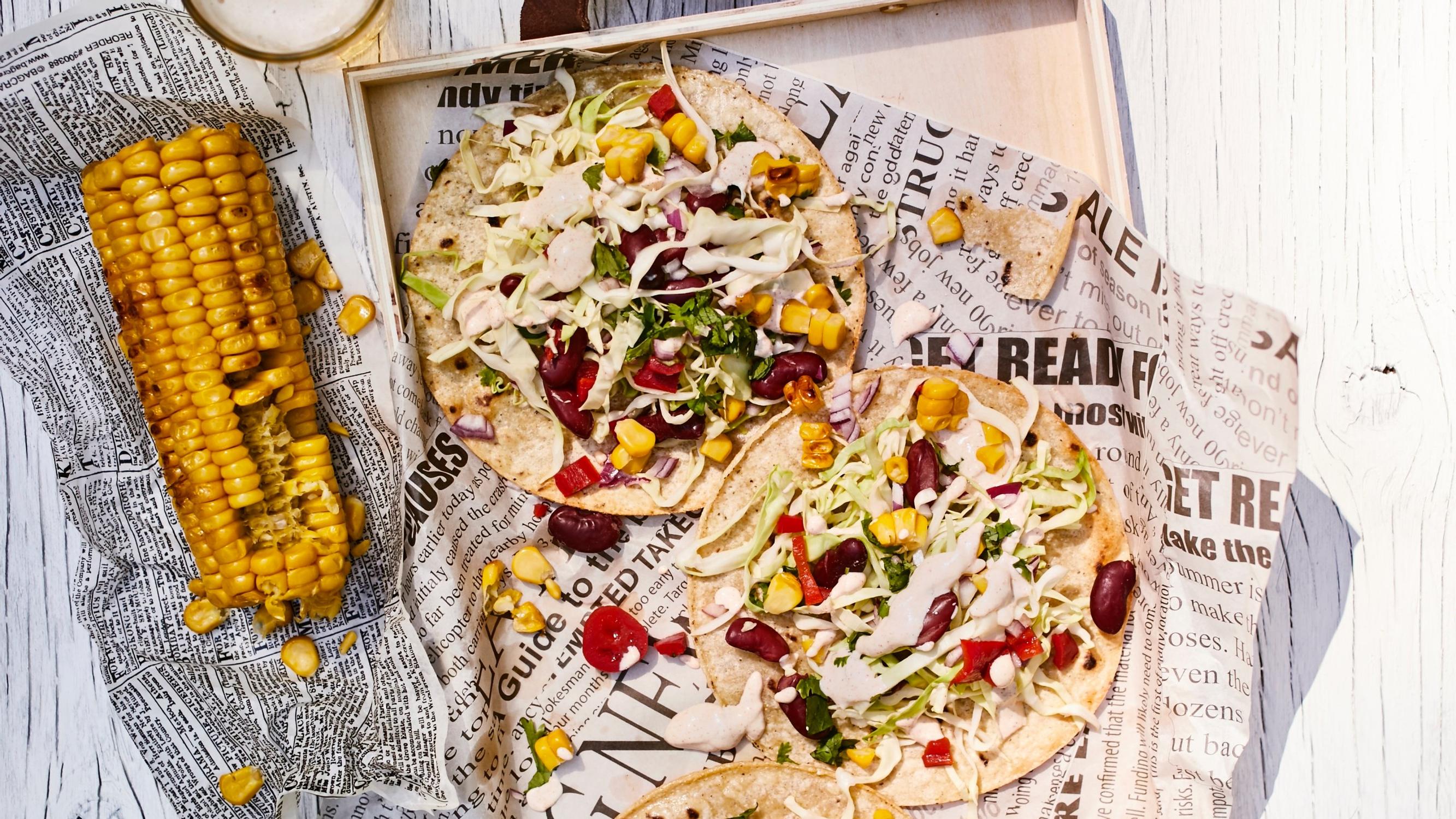 Texmex-coleslaw saa makunsa korianterista ja chilistä – tarjoa kaalisalaatti tortillojen päältä tai nachojen kera