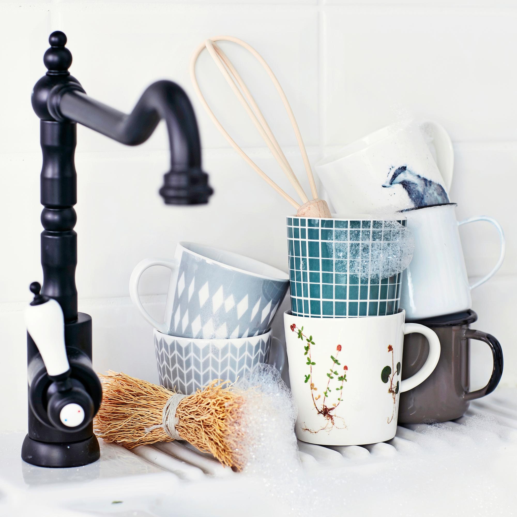 Painevesi mökille – vesiautomaatti vai uppopumppu? Lue vinkit painevesijärjestelmän valintaan ja huoltoon