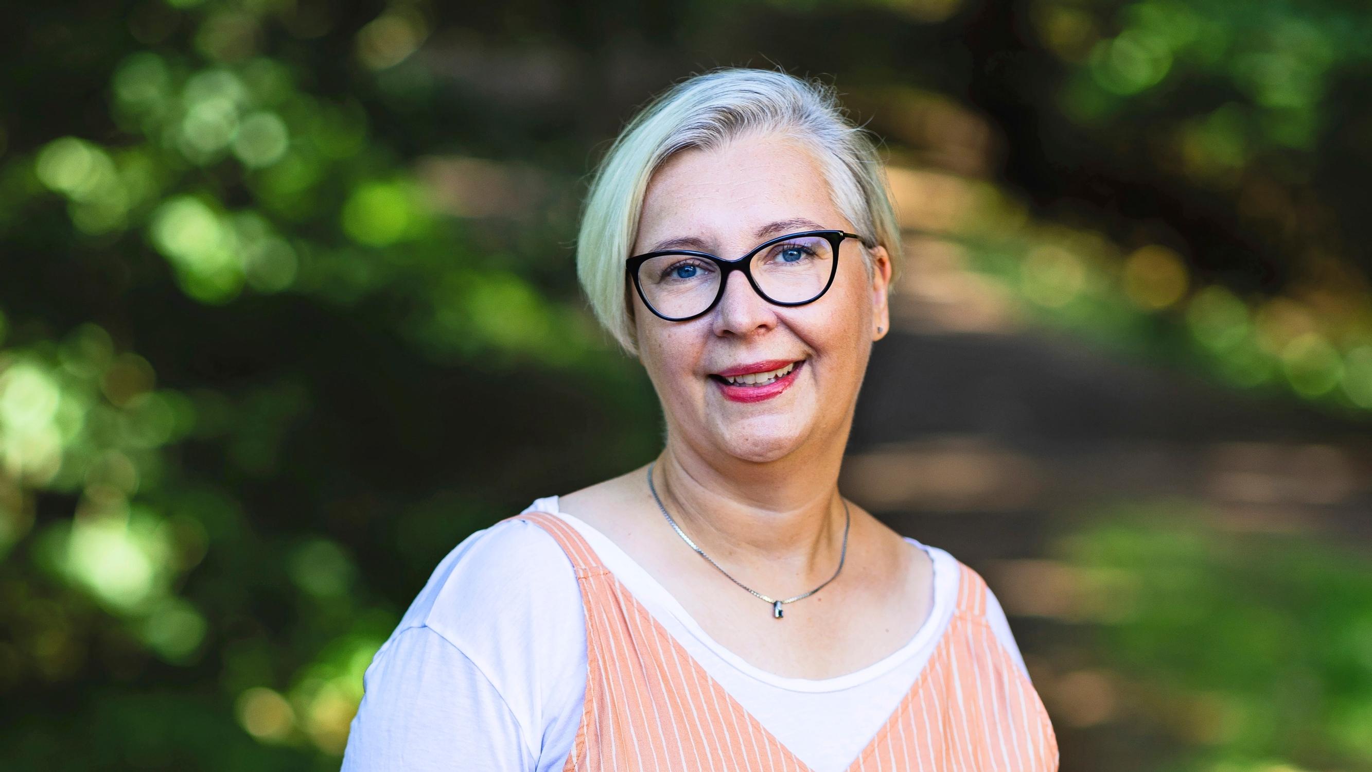Reetta vaihtoi alaa ekonomista kotitalousopettajaksi: ”Laskin, että pärjäämme vähemmällä”