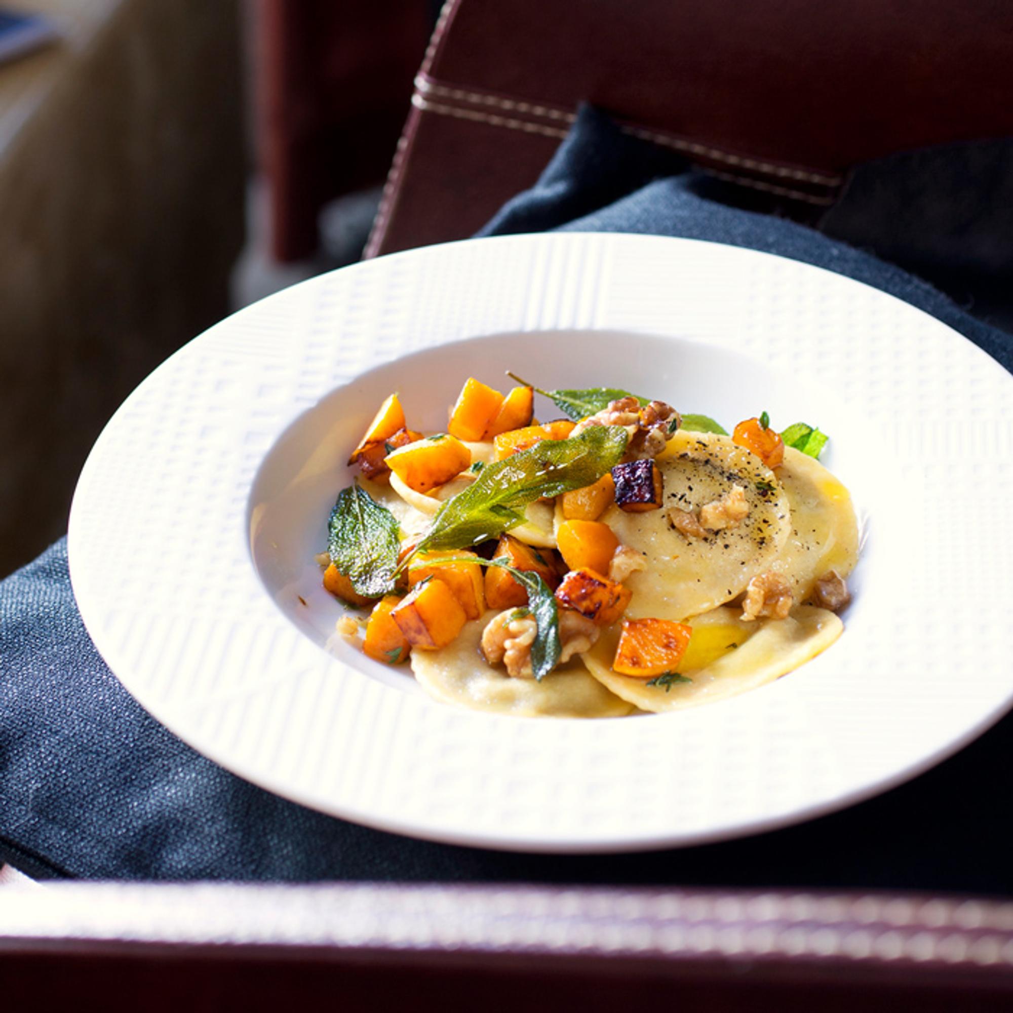 Kurpitsaraviolit (Pumpkin Ravioli)