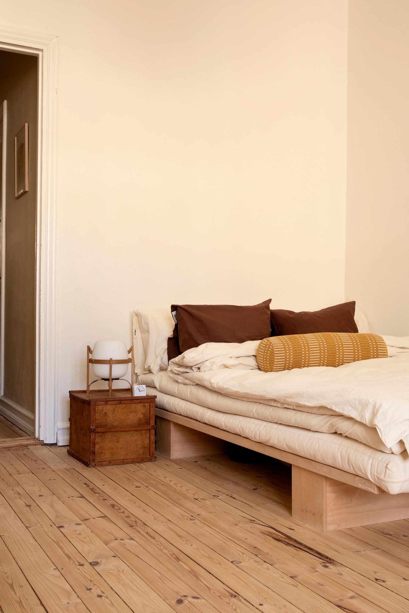 Futon makuutilassa.