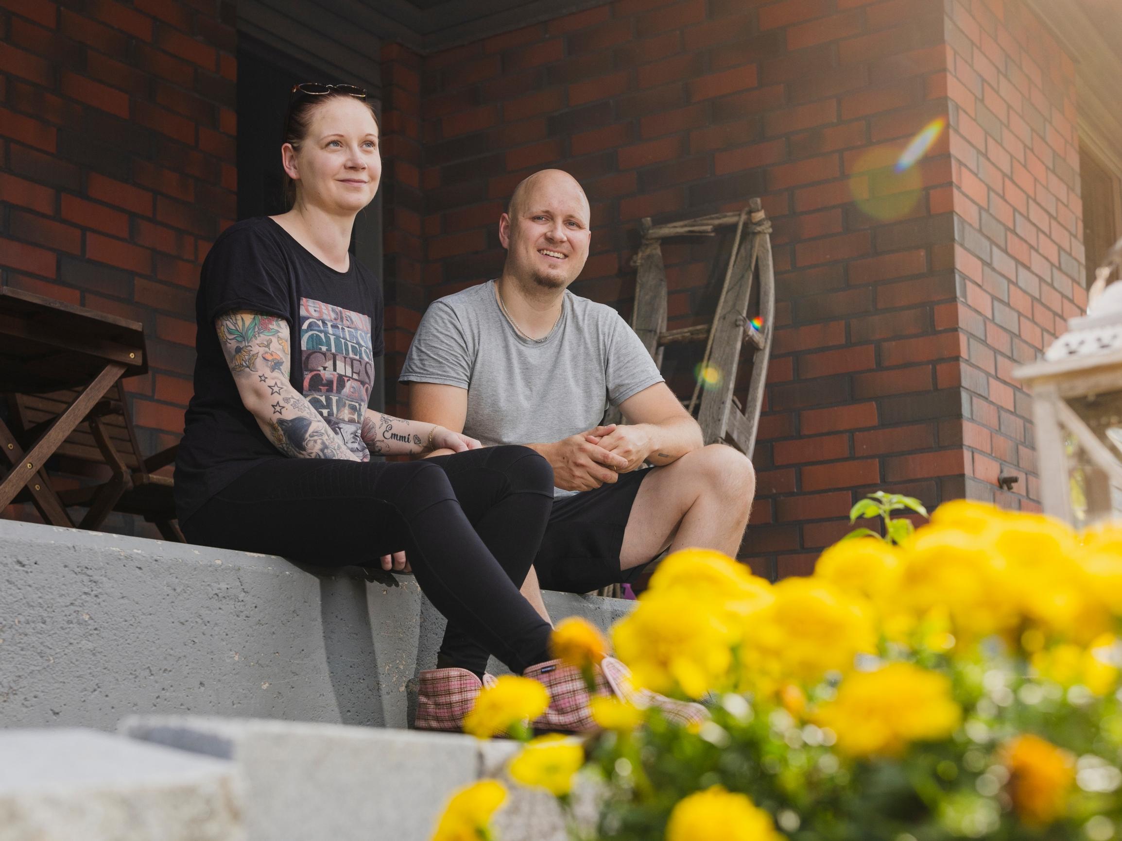 Pariskunta päätti, että molempien rahat ovat erilliset: ”Meidät on kasvatettu tulemaan toimeen omillamme”