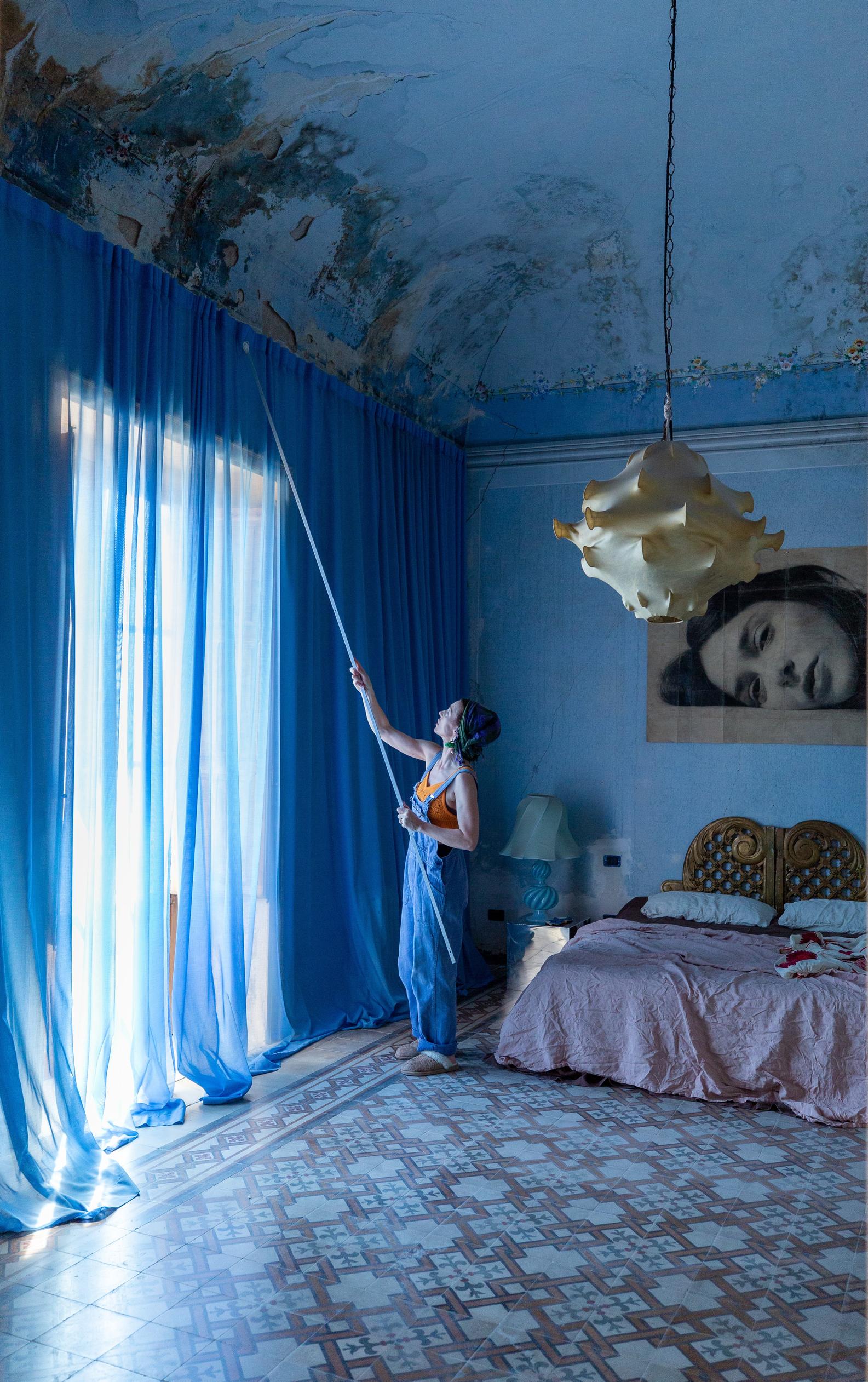 Marie Olsson Nylander Palazzo Cirillon makuuhuoneessa 