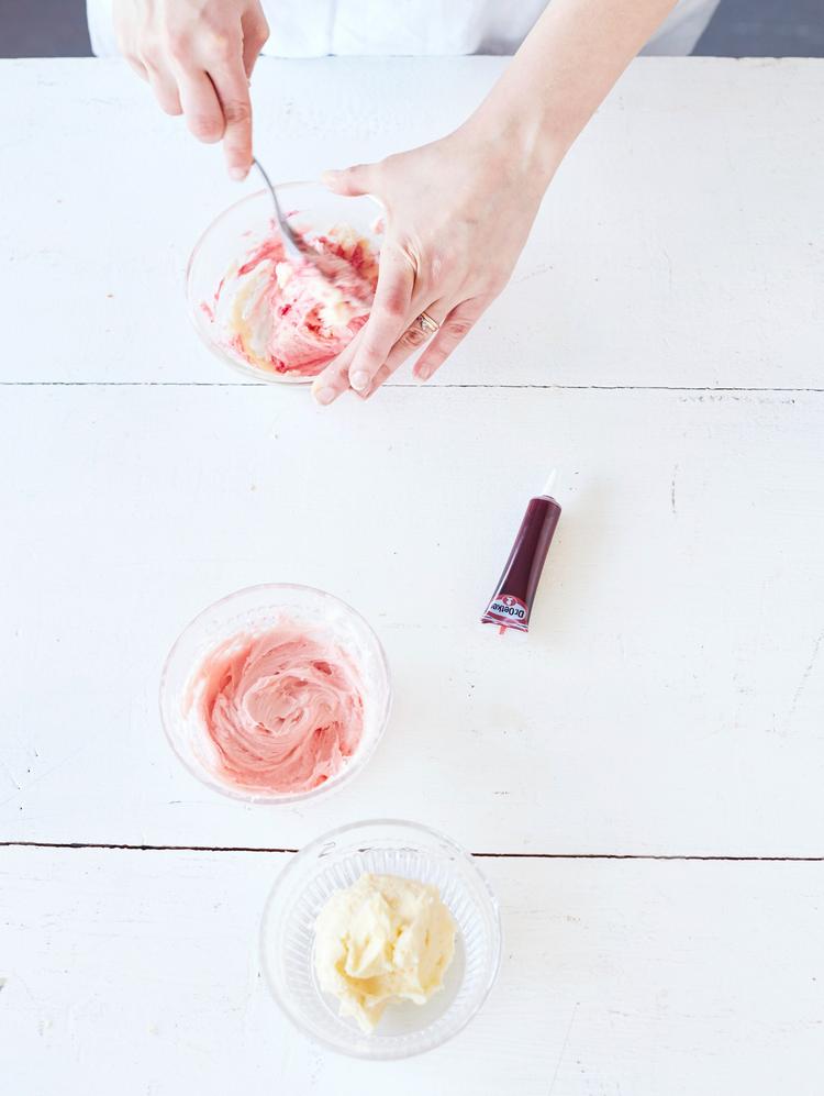 Valkosuklaadrip cake katso ohje! Meillä kotona